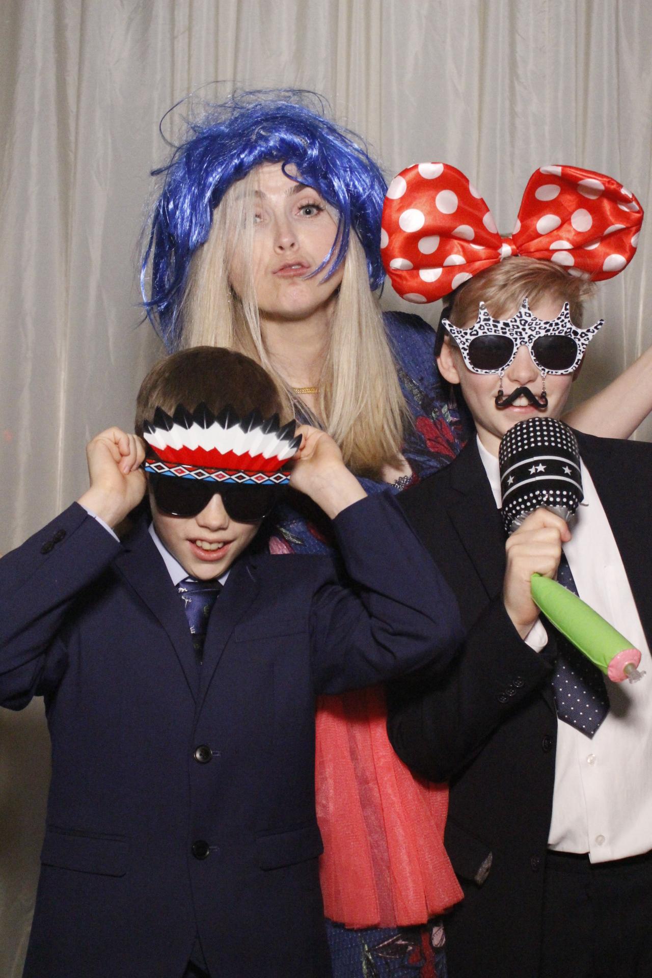 Rob and Melissa's Wedding  | View more photos from the event at gallery.myphotoboothexperience.co.uk/u/MyPhotoBoothExperienceLtd/Rob-and-Melissas-Wedding