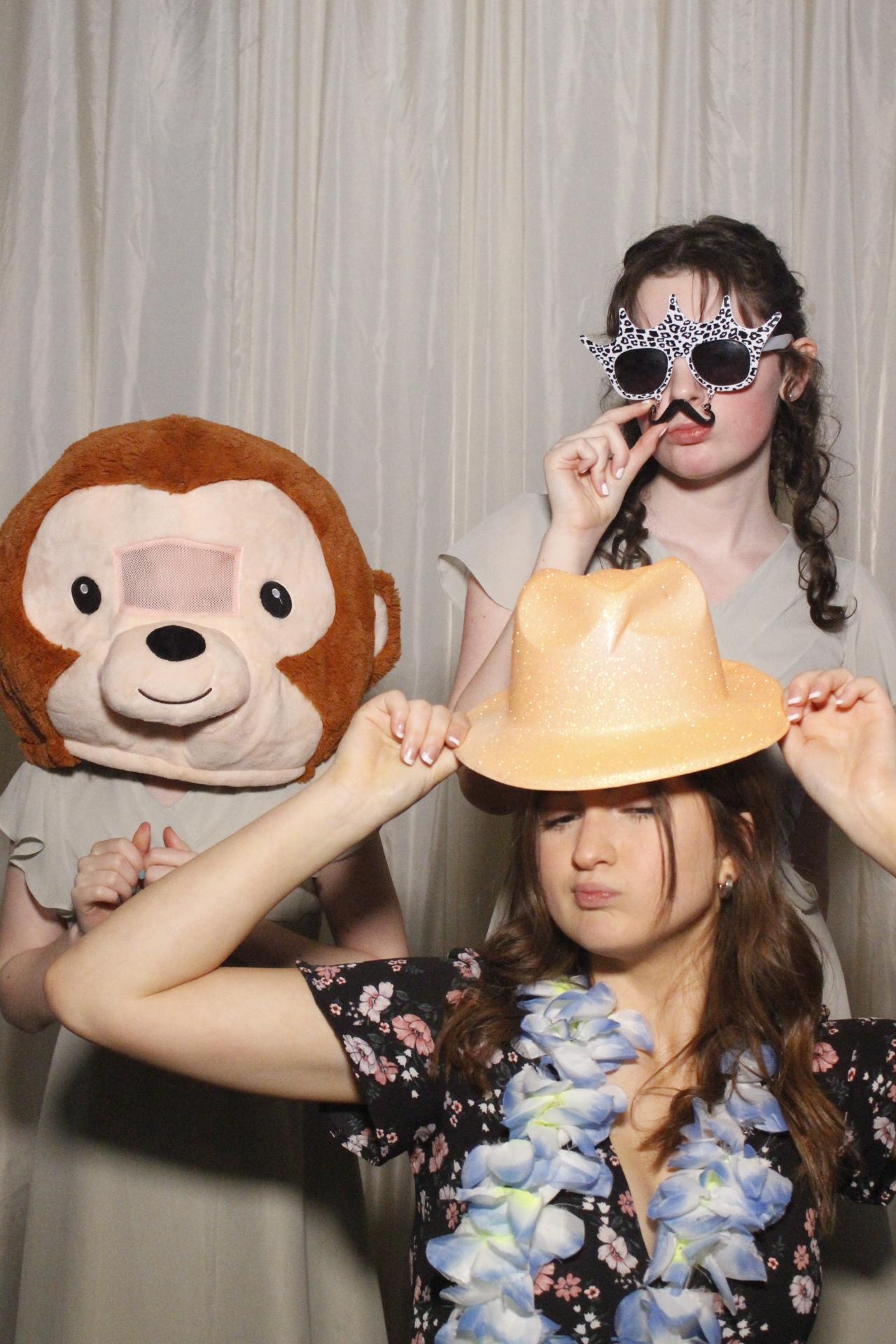 Rob and Melissa's Wedding  | View more photos from the event at gallery.myphotoboothexperience.co.uk/u/MyPhotoBoothExperienceLtd/Rob-and-Melissas-Wedding