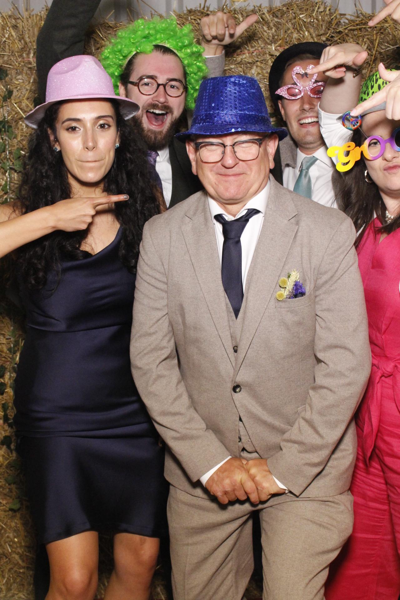 Robert & Gabriela's Wedding  | View more photos from the event at gallery.myphotoboothexperience.co.uk/u/MyPhotoBoothExperienceLtd/Robert-Gabrielas-Wedding