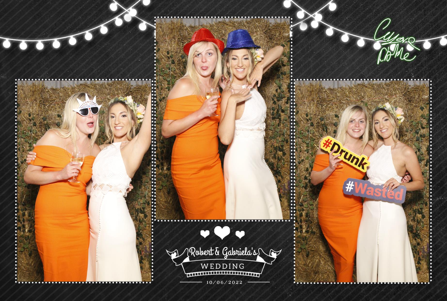 Robert & Gabriela's Wedding  | View more photos from the event at gallery.myphotoboothexperience.co.uk/u/MyPhotoBoothExperienceLtd/Robert-Gabrielas-Wedding