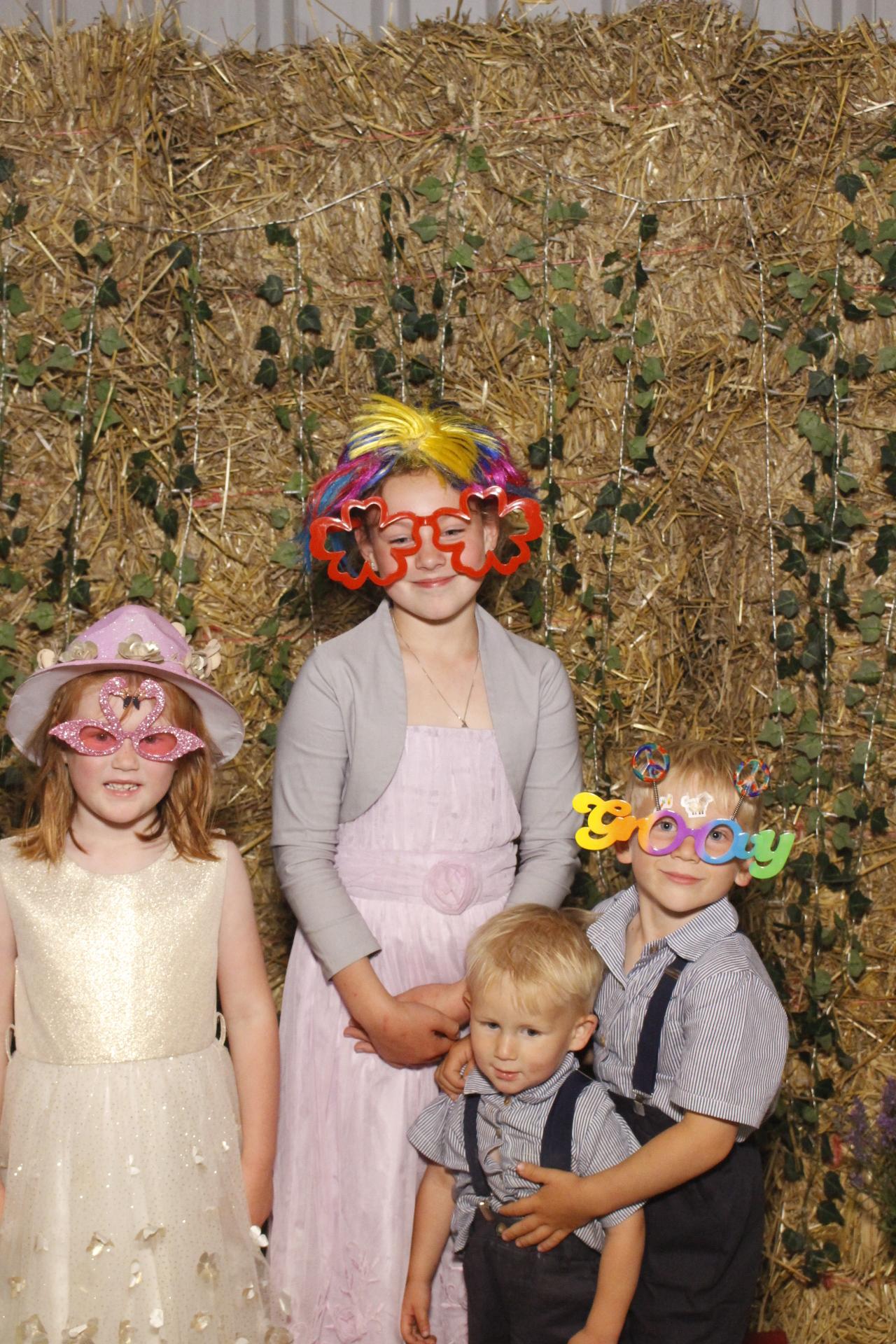 Robert & Gabriela's Wedding  | View more photos from the event at gallery.myphotoboothexperience.co.uk/u/MyPhotoBoothExperienceLtd/Robert-Gabrielas-Wedding
