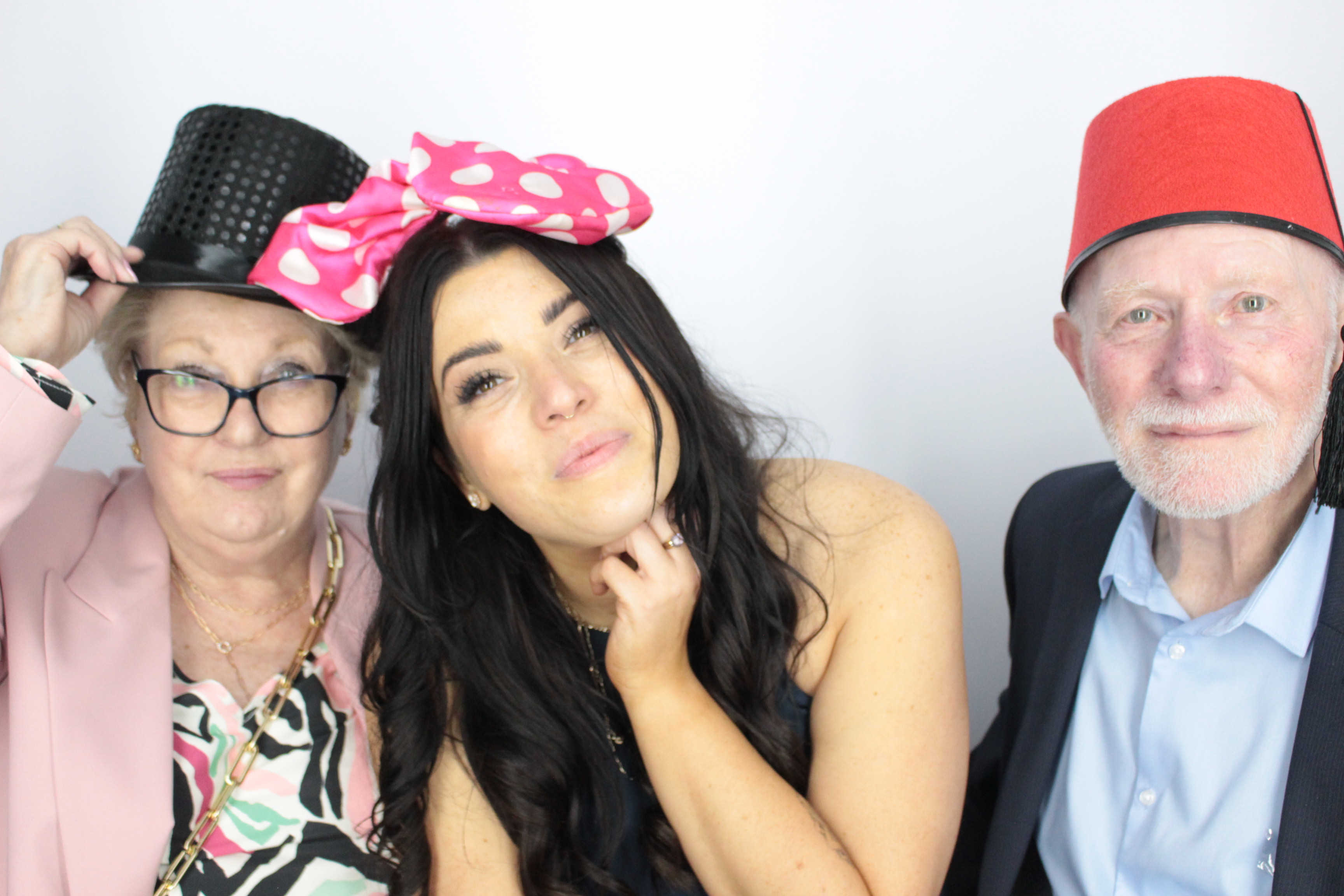 Sarah & Alex's Wedding  | View more photos from the event at gallery.myphotoboothexperience.co.uk/u/MyPhotoBoothExperienceLtd/Sarah-Alexs-Wedding