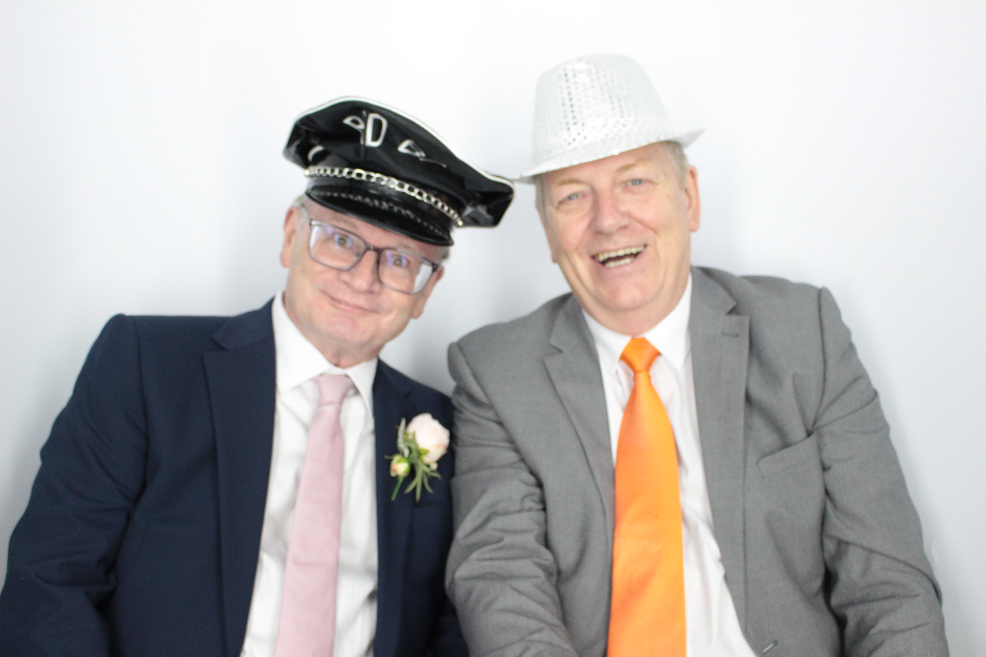 Sarah & Alex's Wedding  | View more photos from the event at gallery.myphotoboothexperience.co.uk/u/MyPhotoBoothExperienceLtd/Sarah-Alexs-Wedding