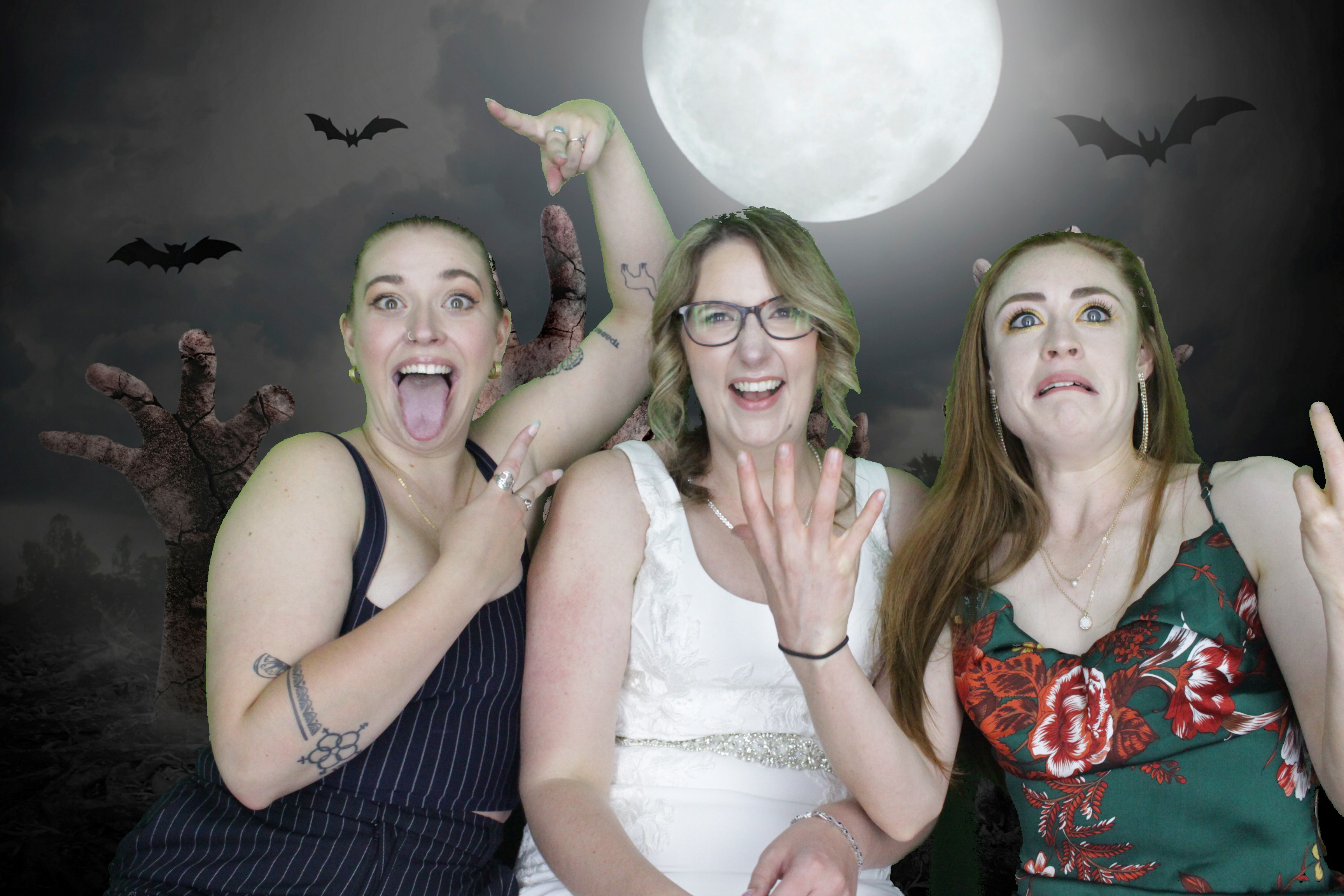 Scott & Jenny's Wedding  | View more photos from the event at gallery.myphotoboothexperience.co.uk/u/MyPhotoBoothExperienceLtd/Scott-Jennys-Wedding