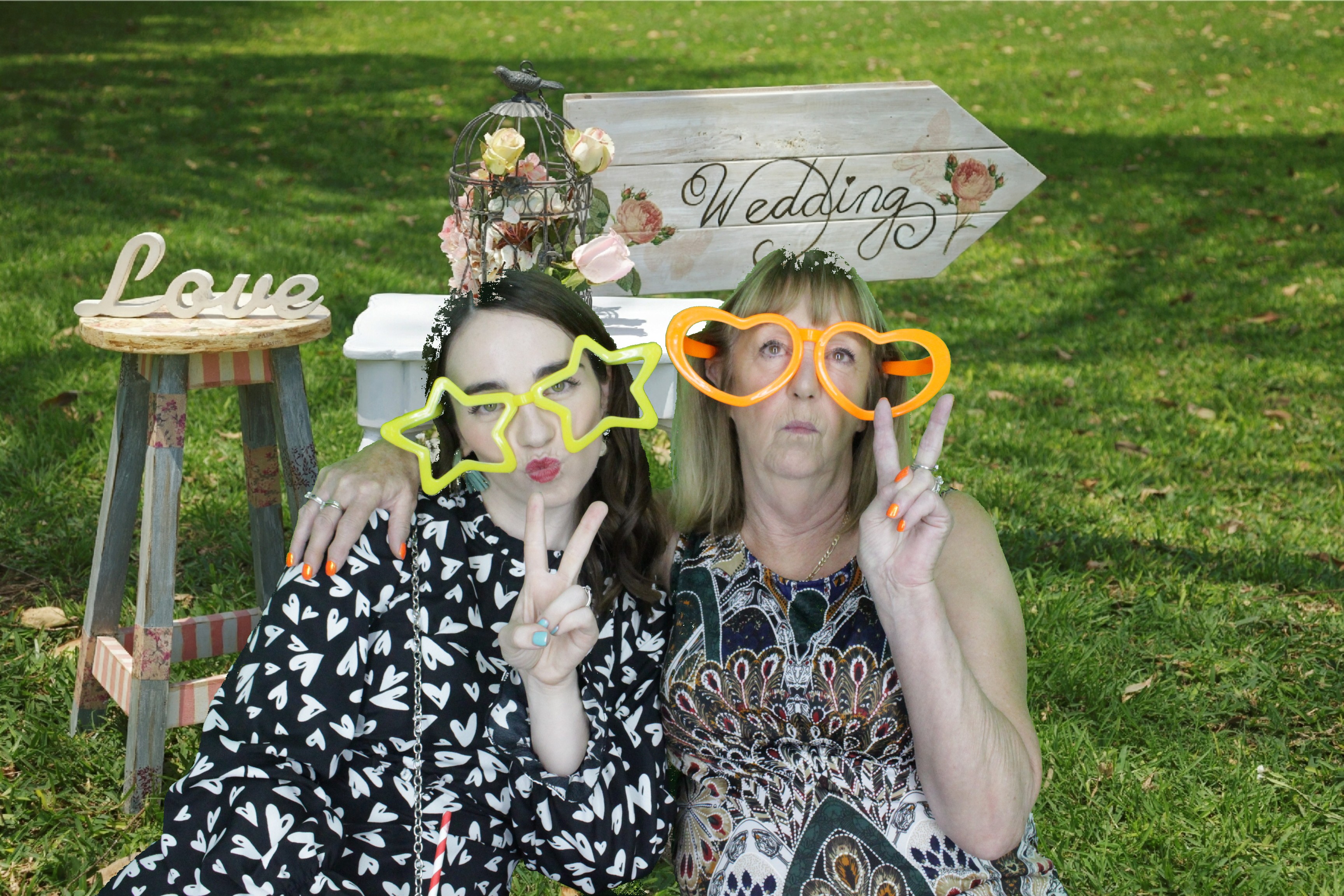 Scott & Jenny's Wedding  | View more photos from the event at gallery.myphotoboothexperience.co.uk/u/MyPhotoBoothExperienceLtd/Scott-Jennys-Wedding