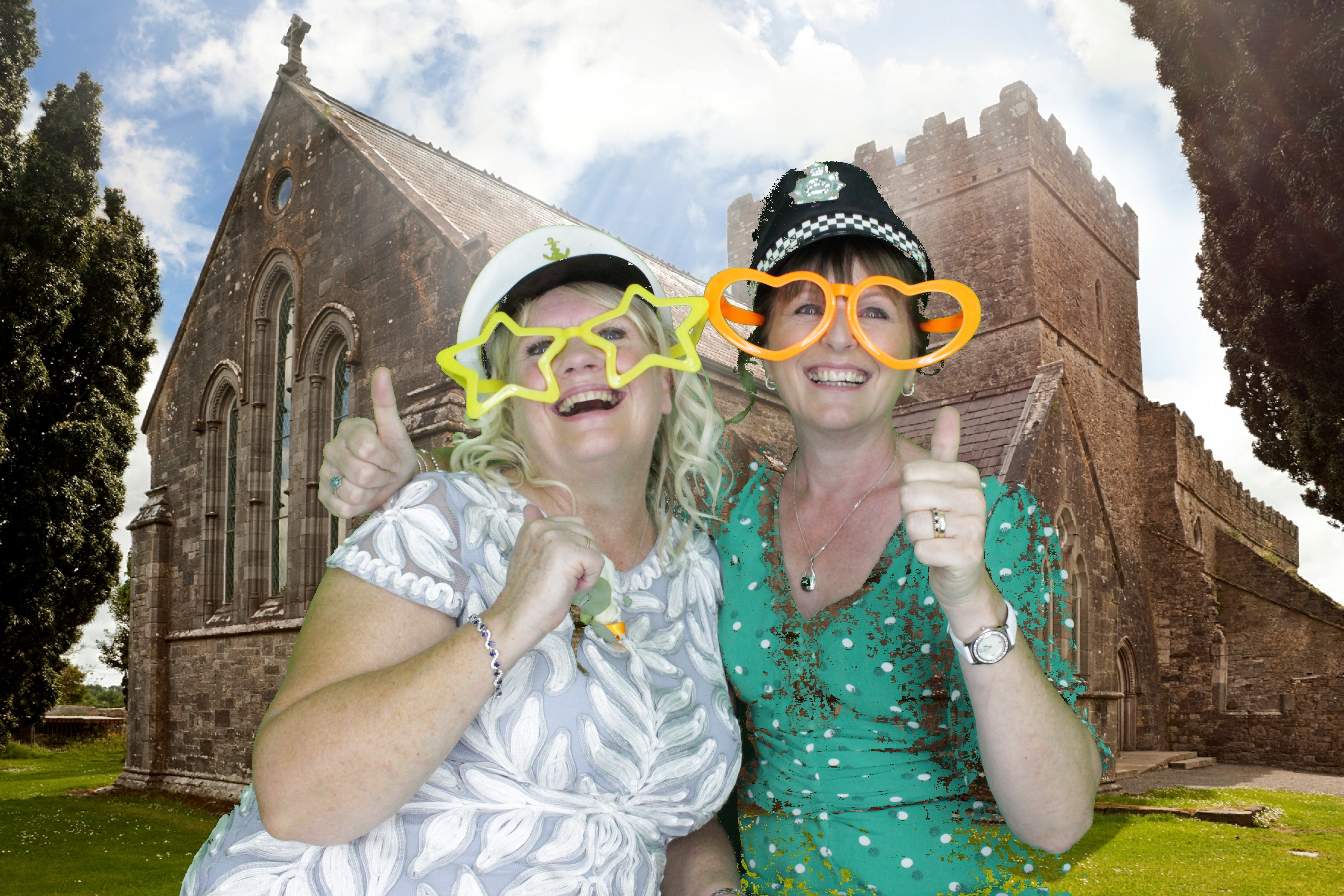 Scott & Jenny's Wedding  | View more photos from the event at gallery.myphotoboothexperience.co.uk/u/MyPhotoBoothExperienceLtd/Scott-Jennys-Wedding