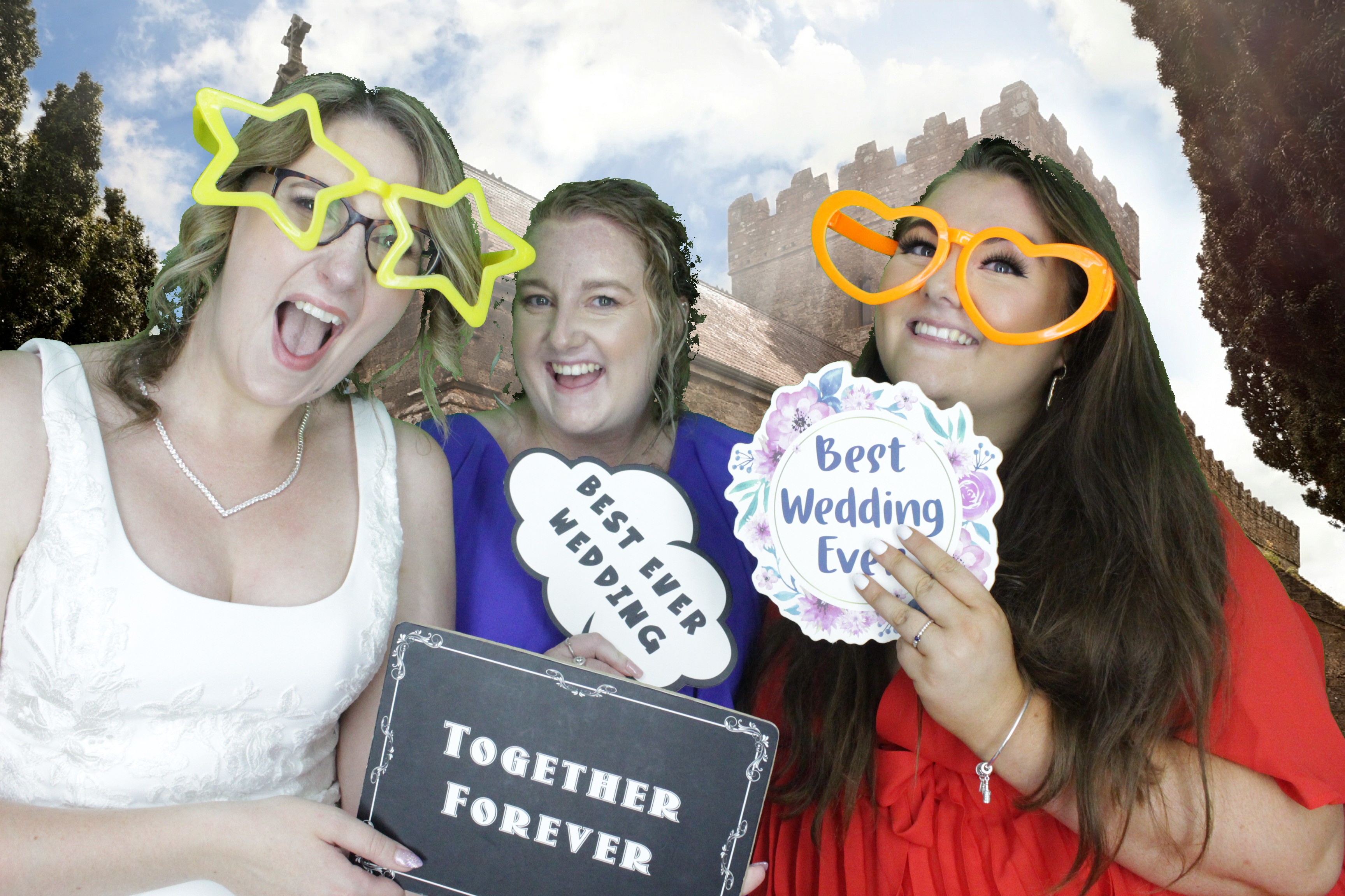 Scott & Jenny's Wedding  | View more photos from the event at gallery.myphotoboothexperience.co.uk/u/MyPhotoBoothExperienceLtd/Scott-Jennys-Wedding