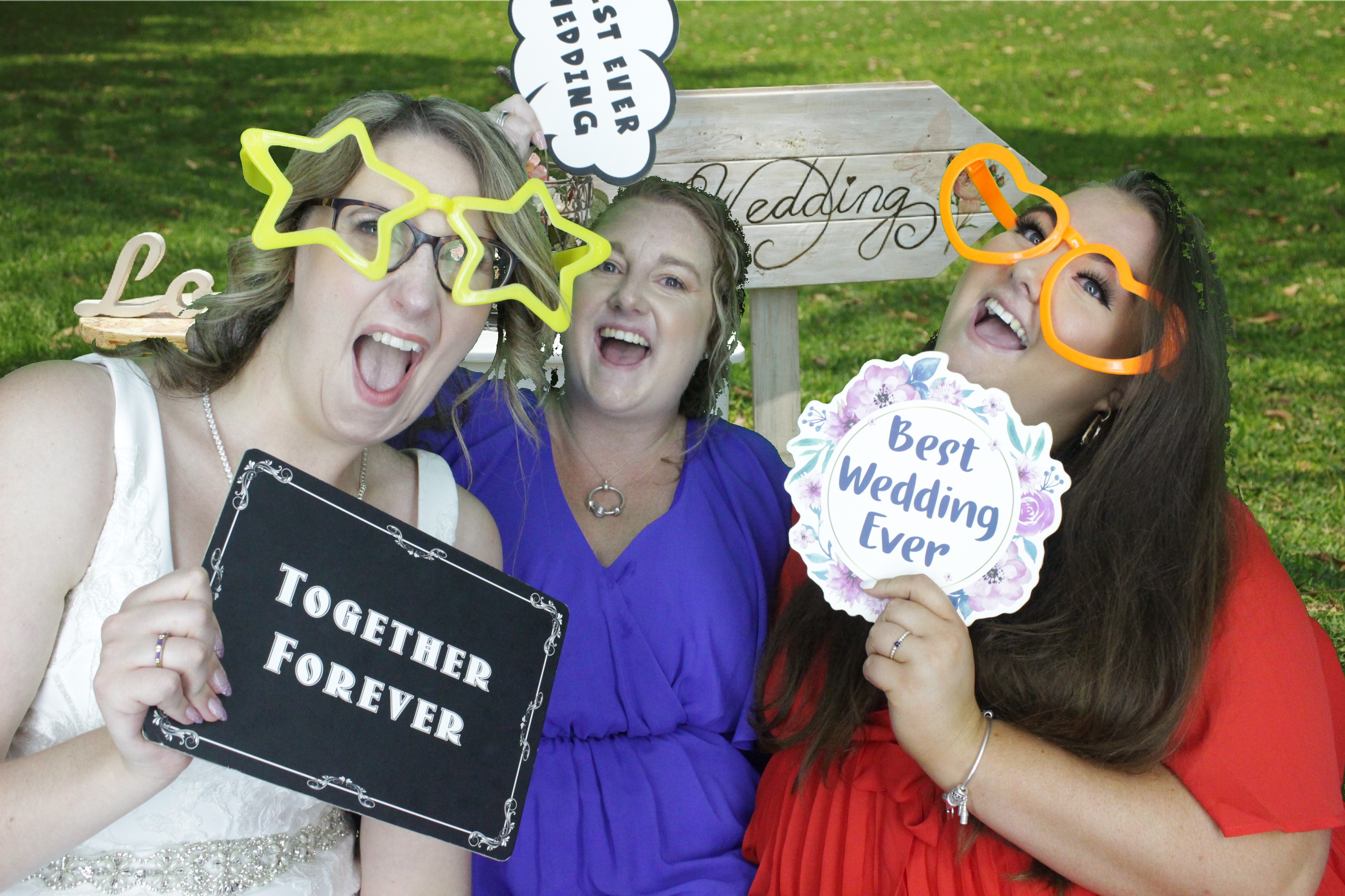 Scott & Jenny's Wedding  | View more photos from the event at gallery.myphotoboothexperience.co.uk/u/MyPhotoBoothExperienceLtd/Scott-Jennys-Wedding
