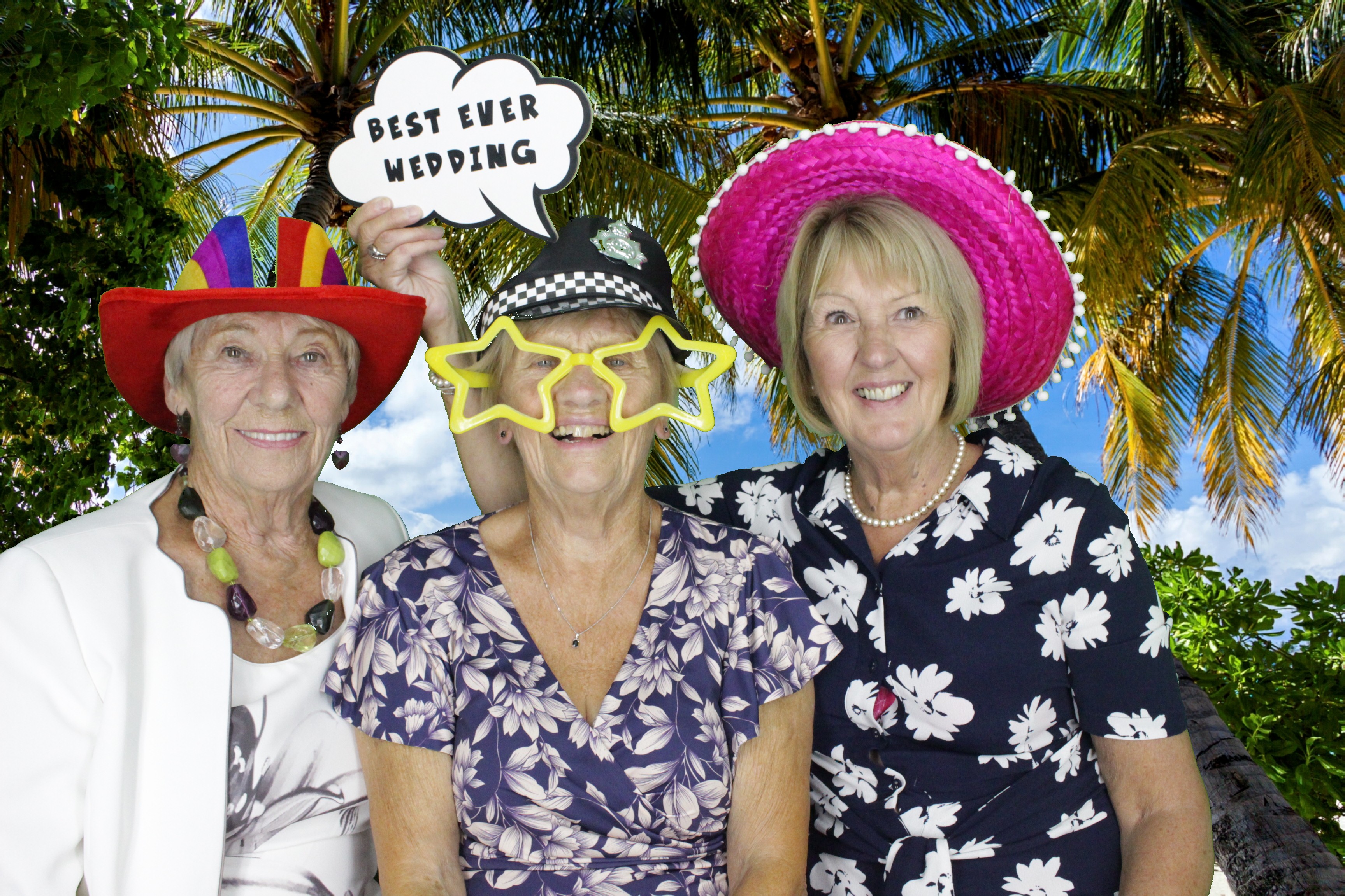 Scott & Jenny's Wedding  | View more photos from the event at gallery.myphotoboothexperience.co.uk/u/MyPhotoBoothExperienceLtd/Scott-Jennys-Wedding