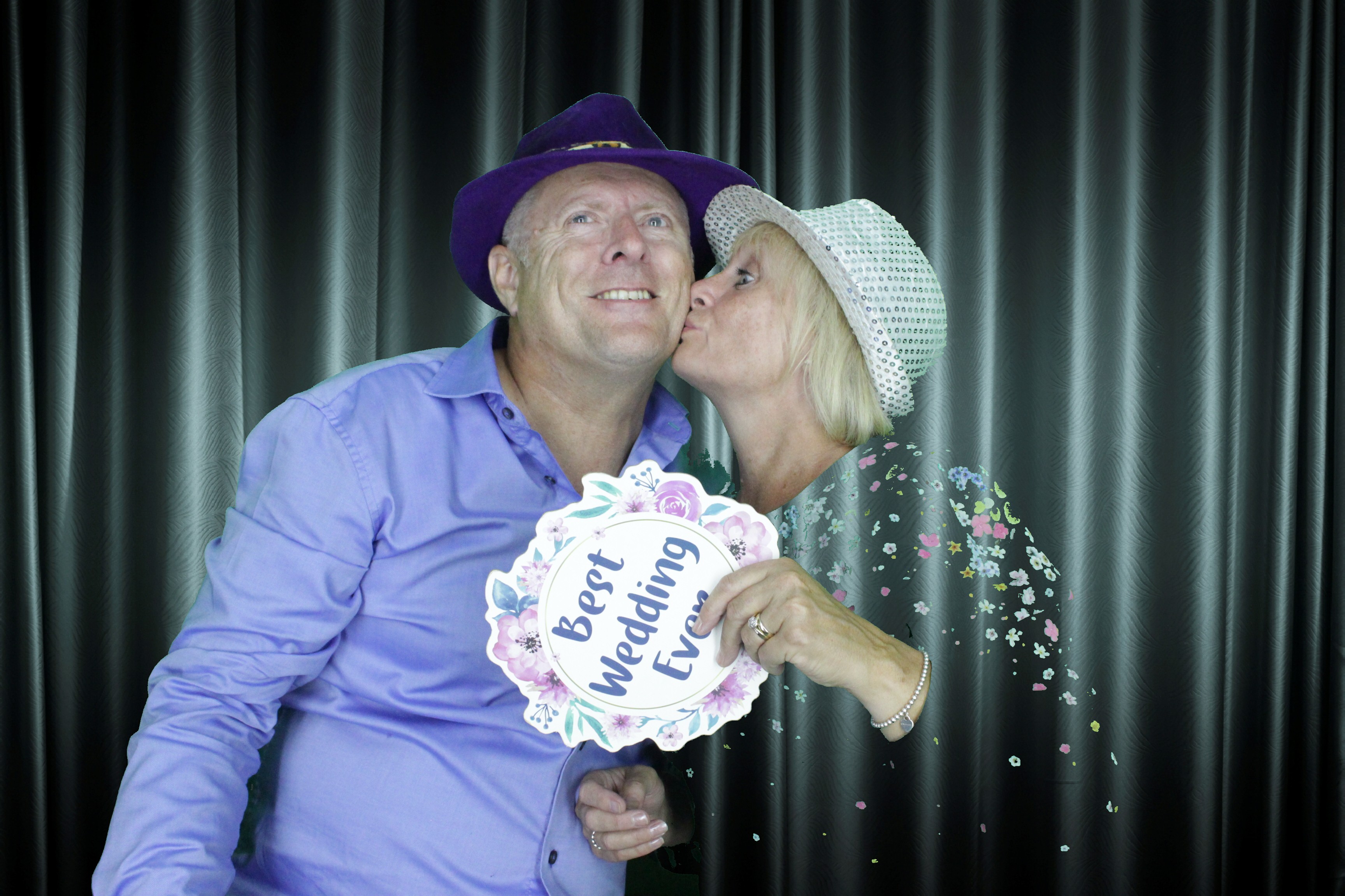 Scott & Jenny's Wedding  | View more photos from the event at gallery.myphotoboothexperience.co.uk/u/MyPhotoBoothExperienceLtd/Scott-Jennys-Wedding