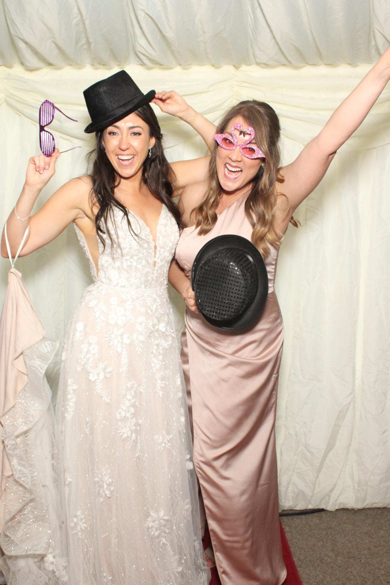 Sidony & Adam's Wedding  | View more photos from the event at gallery.myphotoboothexperience.co.uk/u/MyPhotoBoothExperienceLtd/Sidony-Adams-Wedding