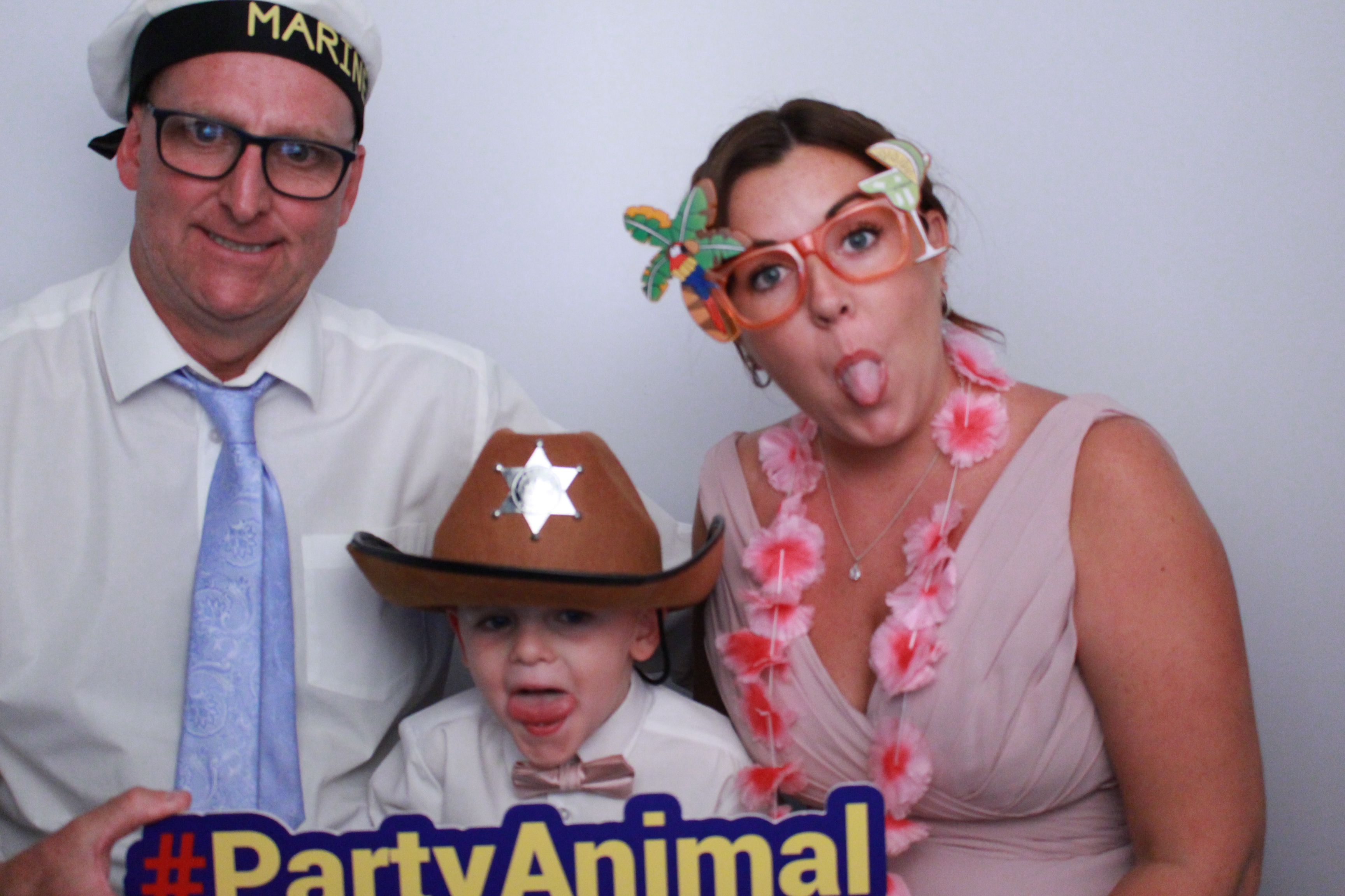 Simon & Rachel's Wedding  | View more photos from the event at gallery.myphotoboothexperience.co.uk/u/MyPhotoBoothExperienceLtd/Simon-Rachels-Wedding