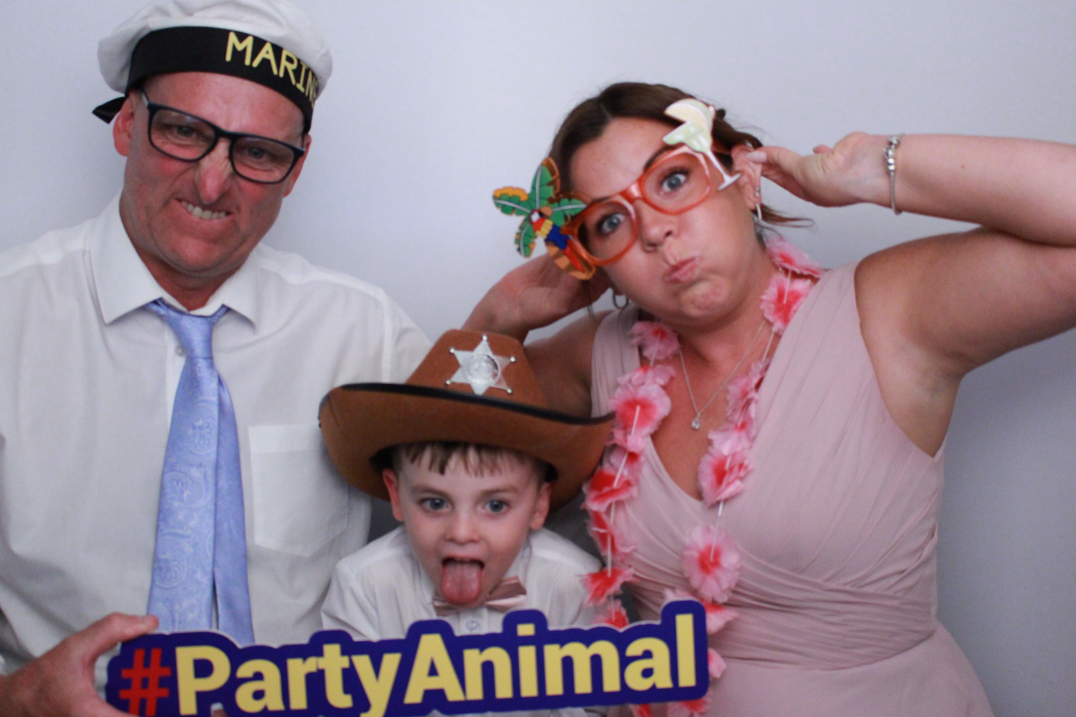 Simon & Rachel's Wedding  | View more photos from the event at gallery.myphotoboothexperience.co.uk/u/MyPhotoBoothExperienceLtd/Simon-Rachels-Wedding