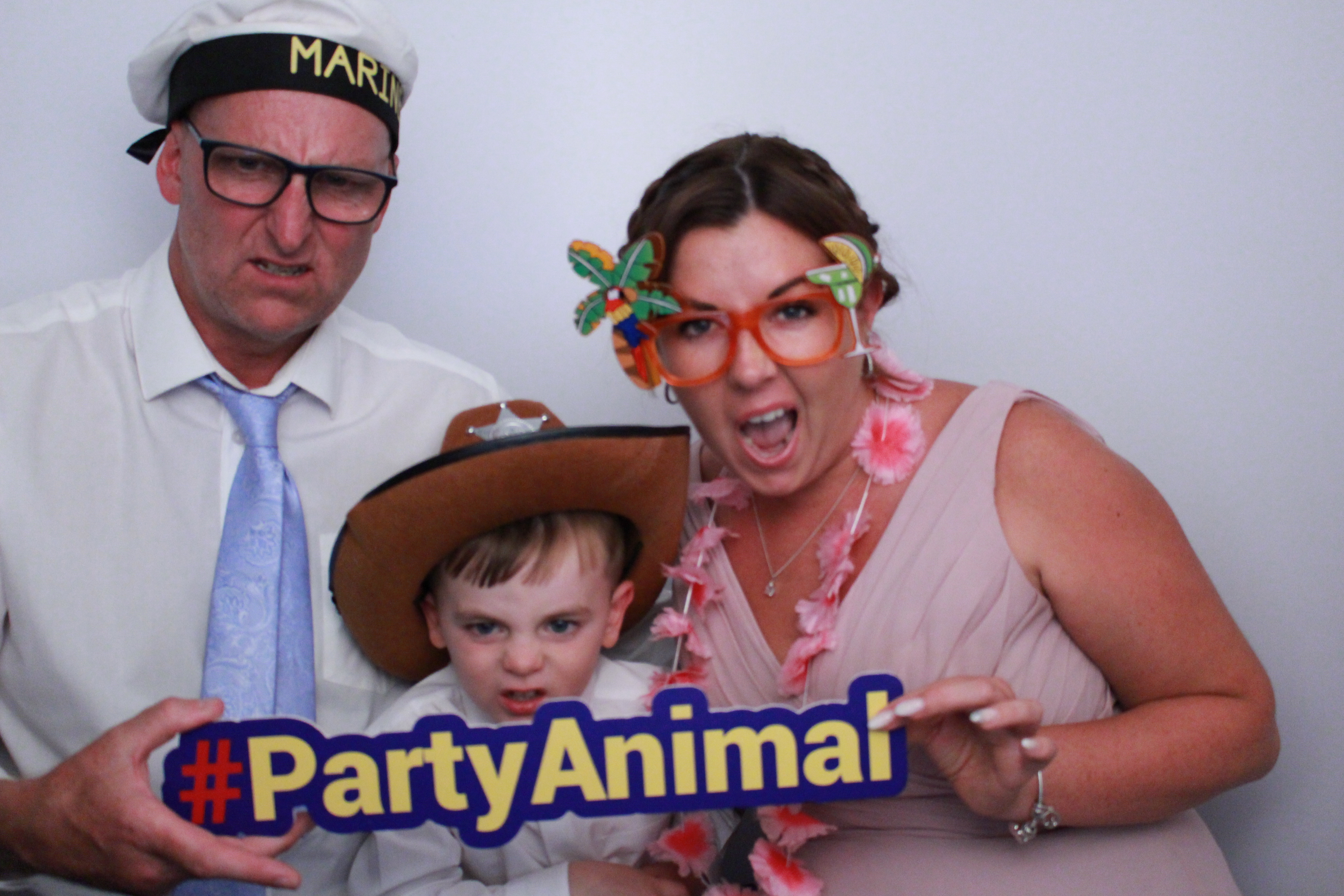Simon & Rachel's Wedding  | View more photos from the event at gallery.myphotoboothexperience.co.uk/u/MyPhotoBoothExperienceLtd/Simon-Rachels-Wedding
