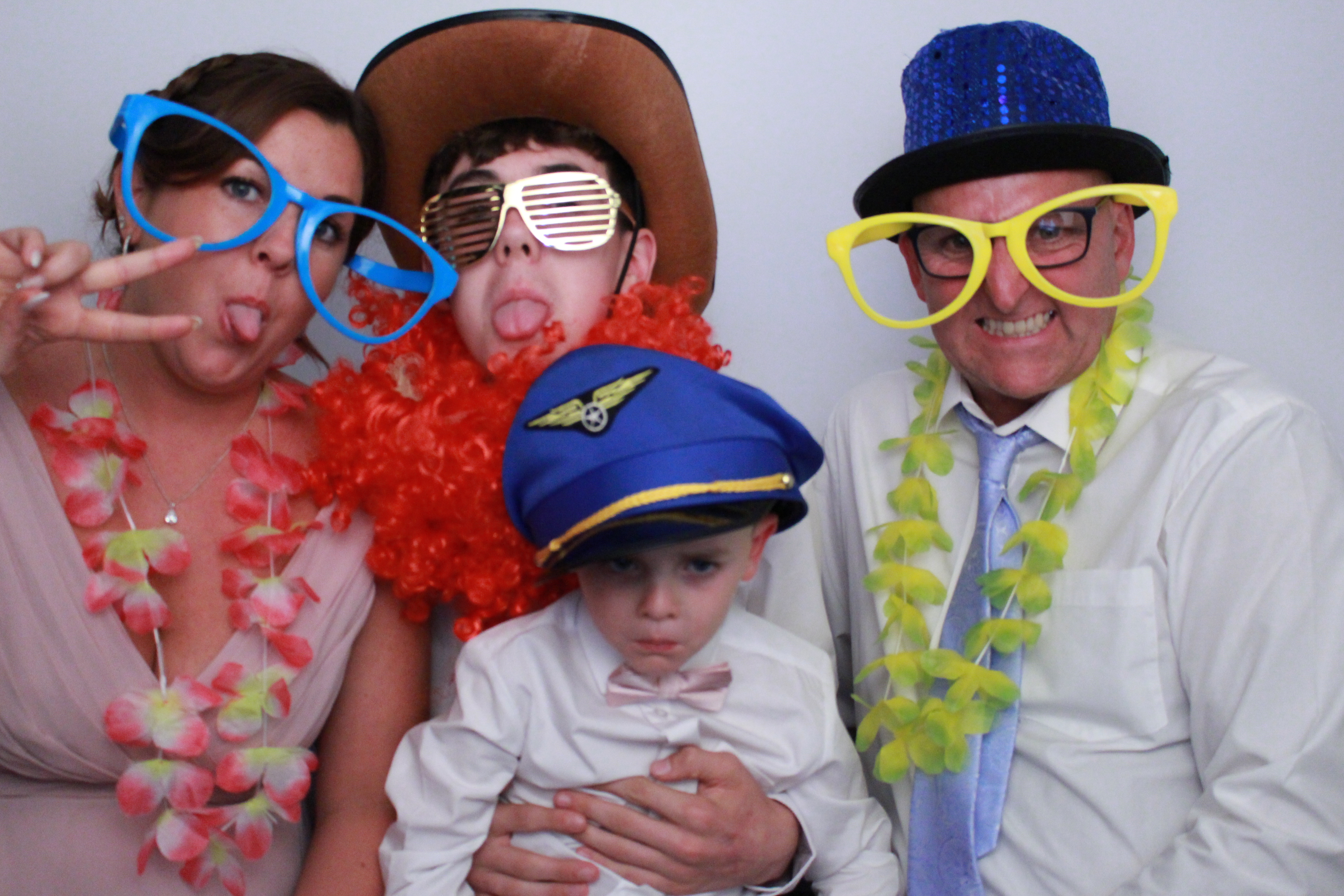 Simon & Rachel's Wedding  | View more photos from the event at gallery.myphotoboothexperience.co.uk/u/MyPhotoBoothExperienceLtd/Simon-Rachels-Wedding
