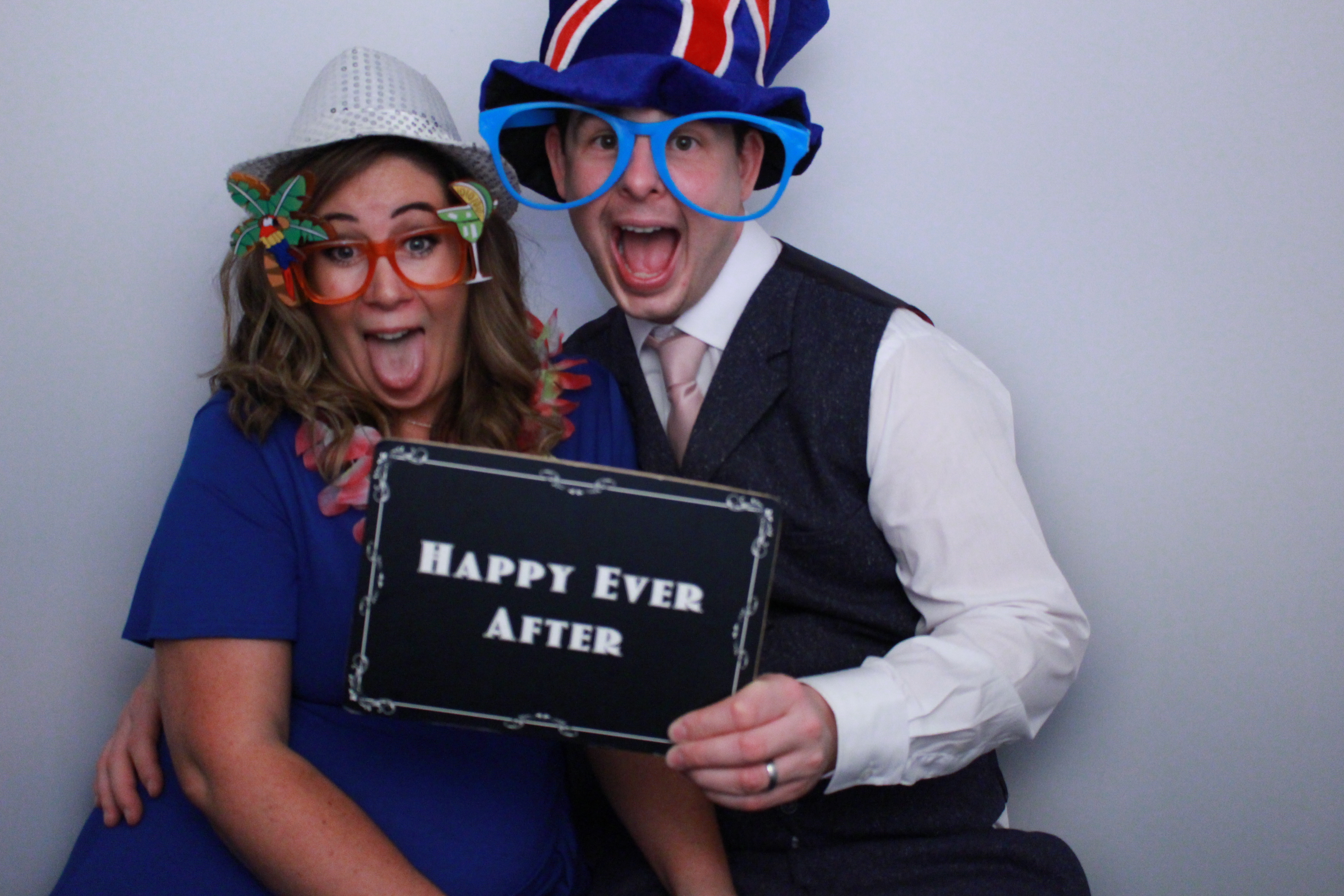 Simon & Rachel's Wedding  | View more photos from the event at gallery.myphotoboothexperience.co.uk/u/MyPhotoBoothExperienceLtd/Simon-Rachels-Wedding
