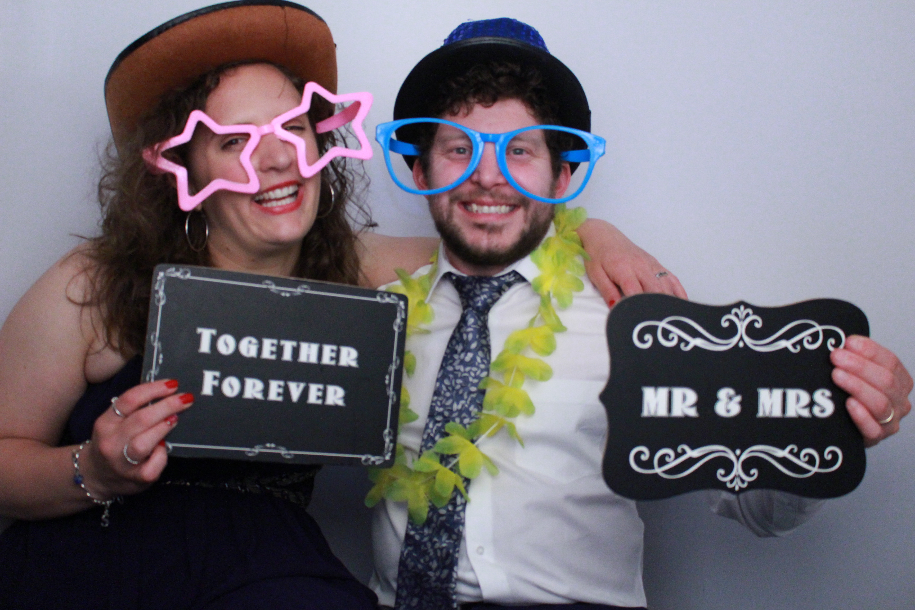 Simon & Rachel's Wedding  | View more photos from the event at gallery.myphotoboothexperience.co.uk/u/MyPhotoBoothExperienceLtd/Simon-Rachels-Wedding