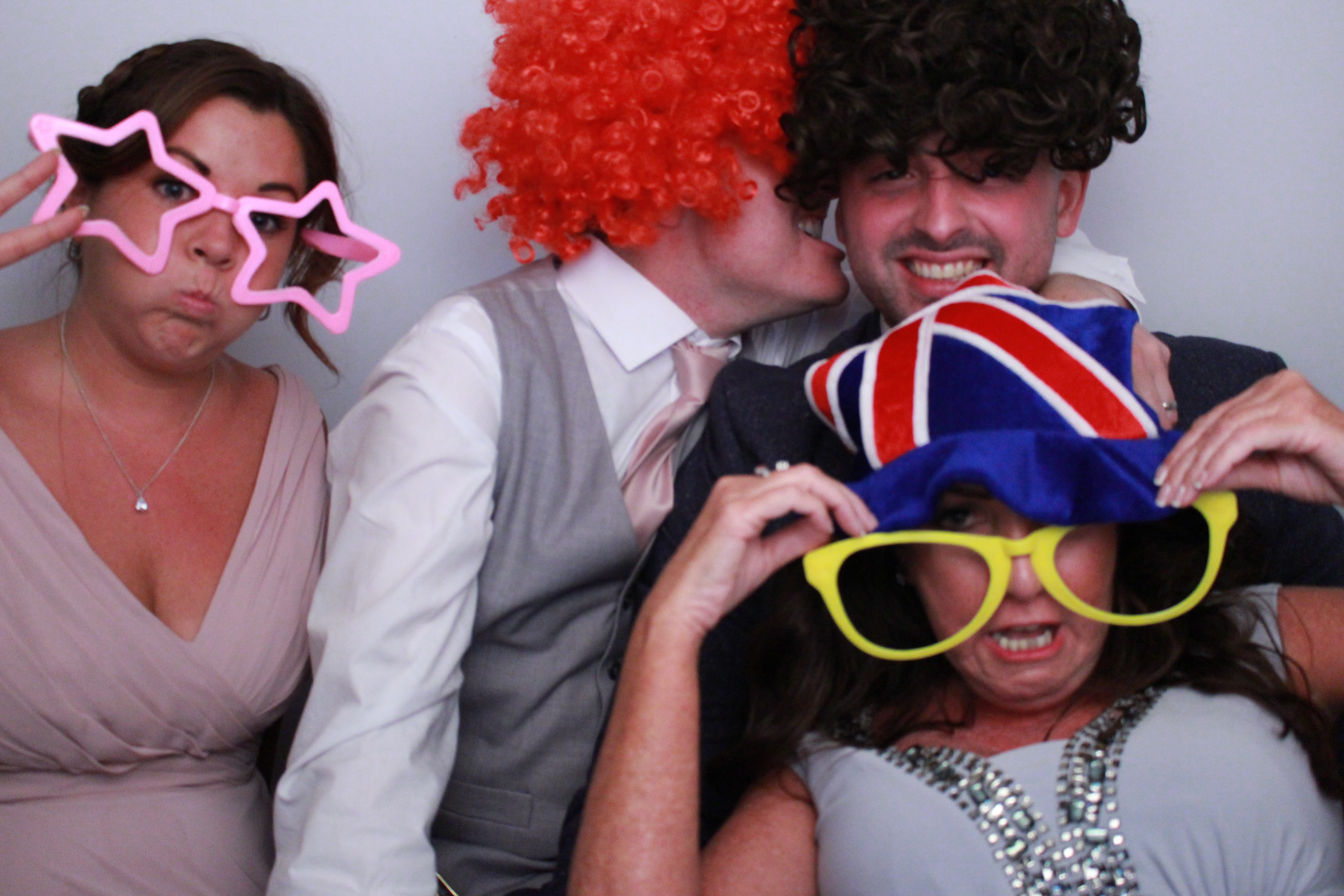Simon & Rachel's Wedding  | View more photos from the event at gallery.myphotoboothexperience.co.uk/u/MyPhotoBoothExperienceLtd/Simon-Rachels-Wedding