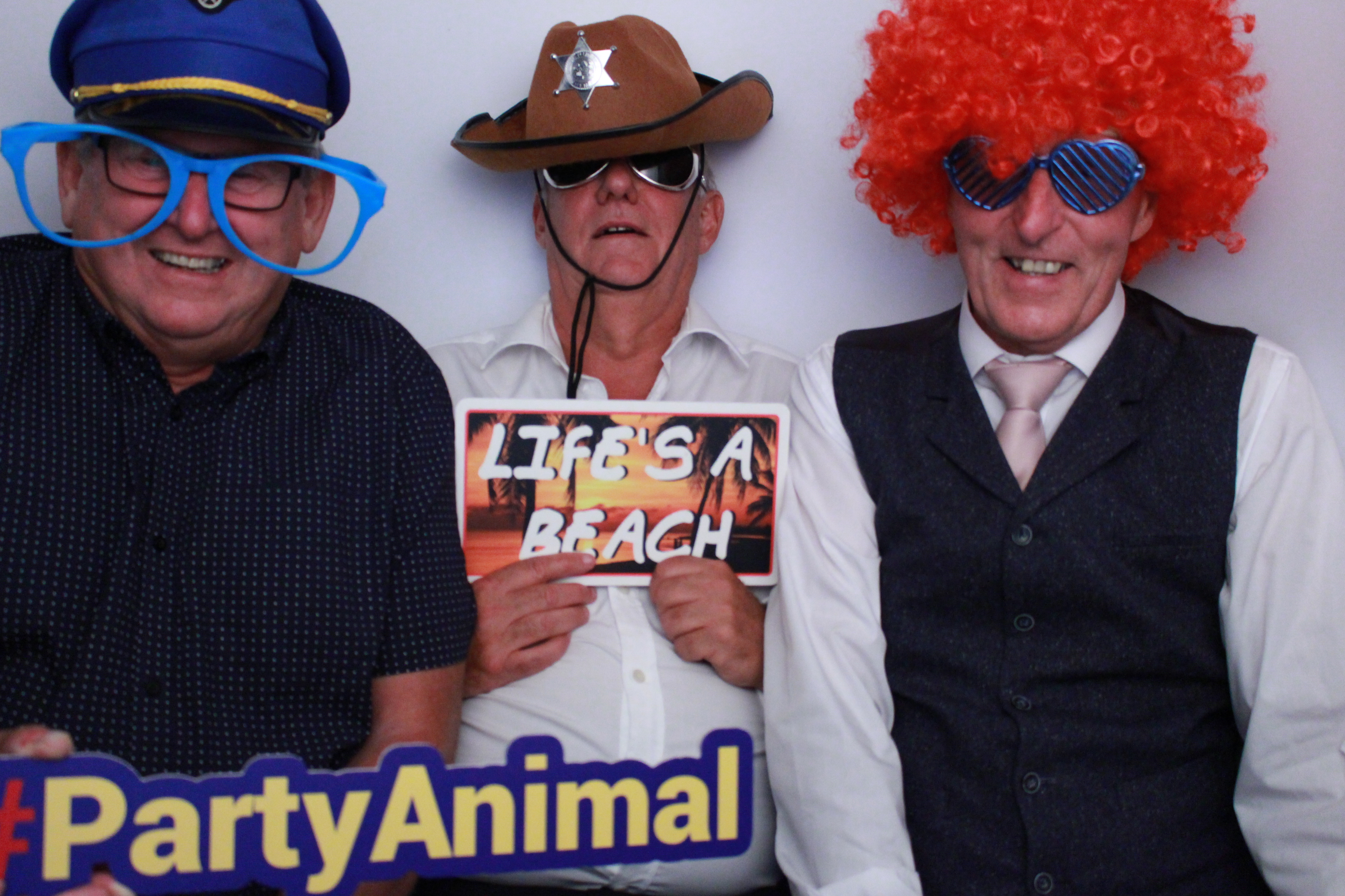 Simon & Rachel's Wedding  | View more photos from the event at gallery.myphotoboothexperience.co.uk/u/MyPhotoBoothExperienceLtd/Simon-Rachels-Wedding