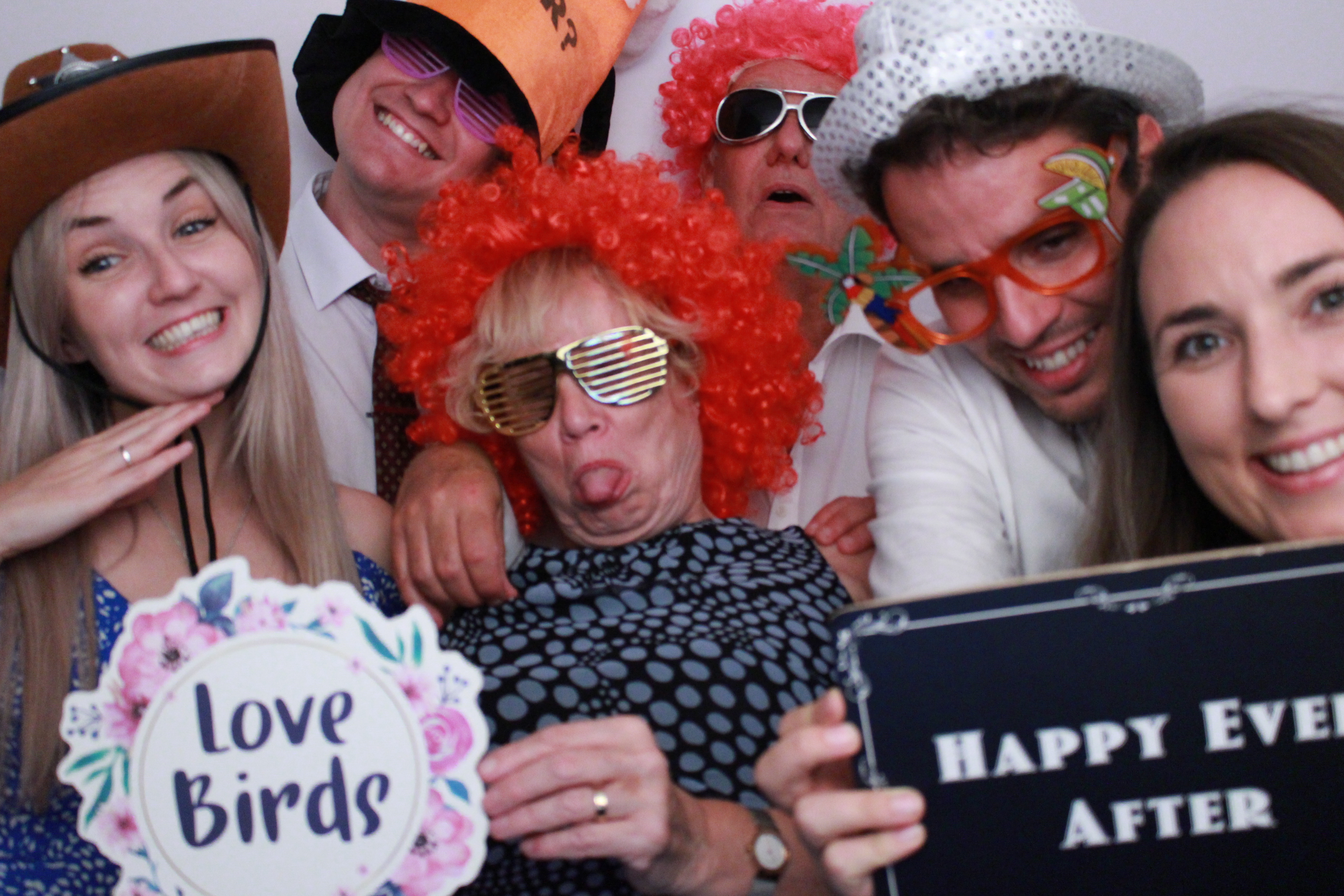 Simon & Rachel's Wedding  | View more photos from the event at gallery.myphotoboothexperience.co.uk/u/MyPhotoBoothExperienceLtd/Simon-Rachels-Wedding