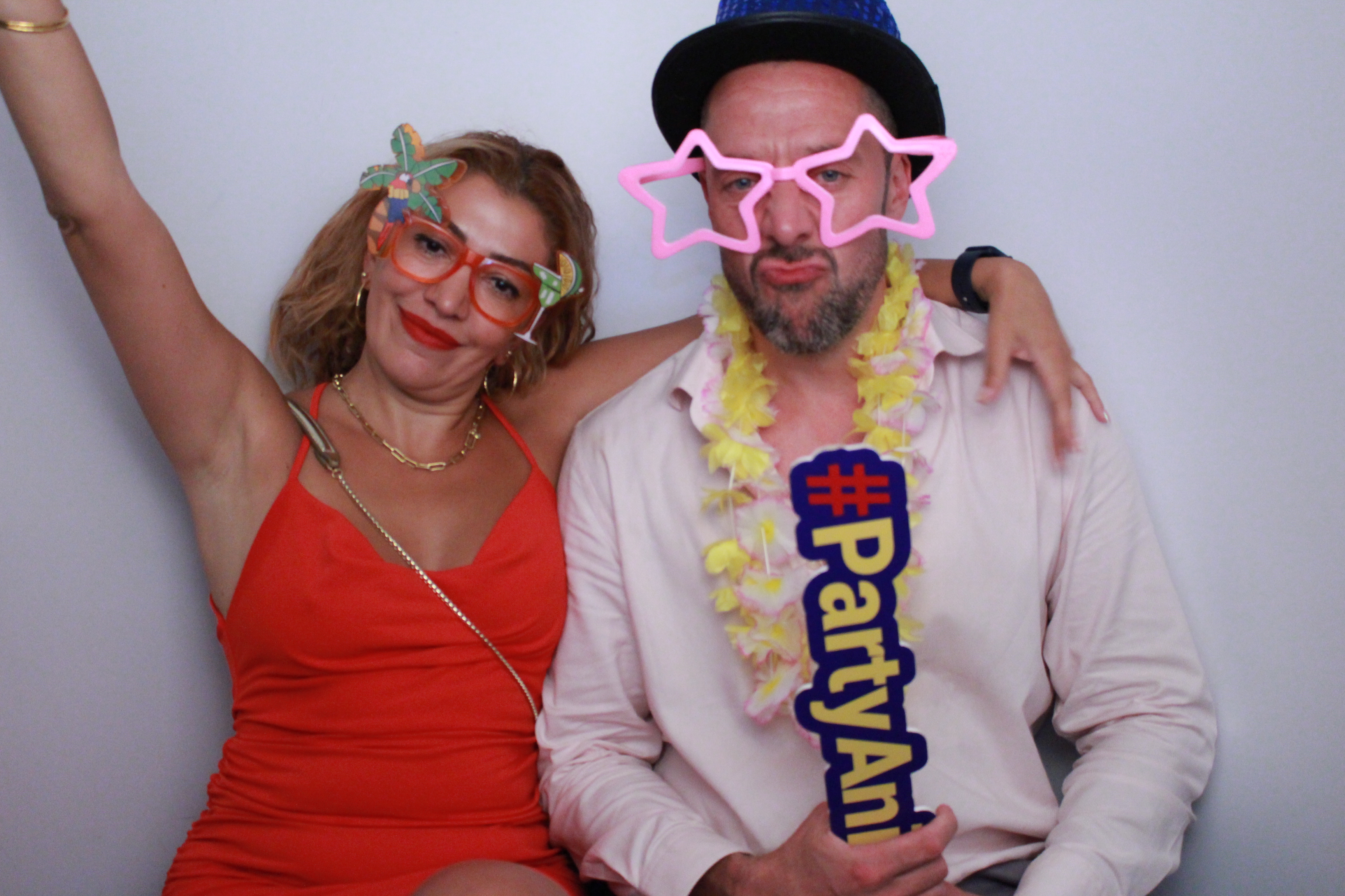 Simon & Rachel's Wedding  | View more photos from the event at gallery.myphotoboothexperience.co.uk/u/MyPhotoBoothExperienceLtd/Simon-Rachels-Wedding