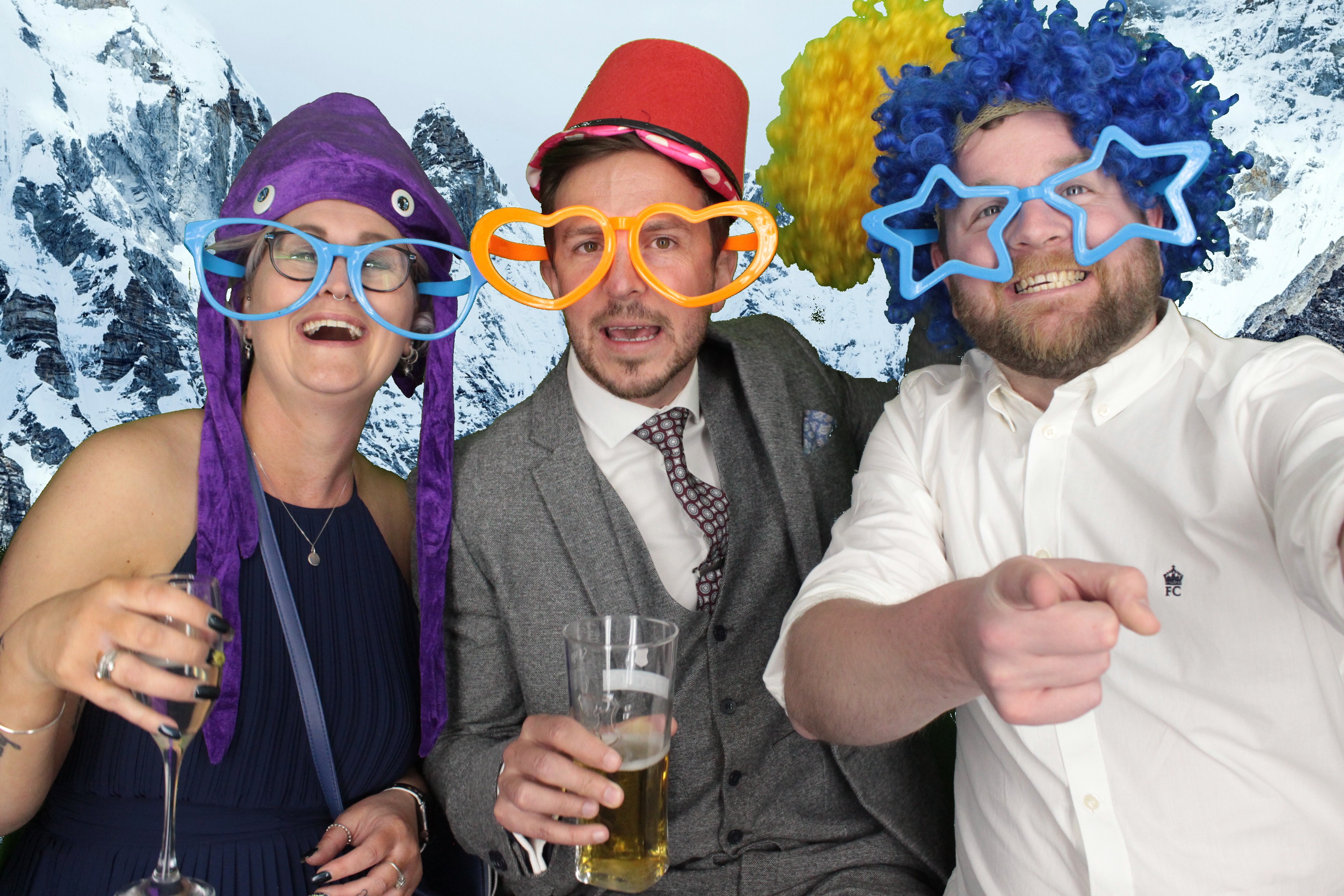 Sinead's Wedding  | View more photos from the event at gallery.myphotoboothexperience.co.uk/u/MyPhotoBoothExperienceLtd/Sineads-Wedding