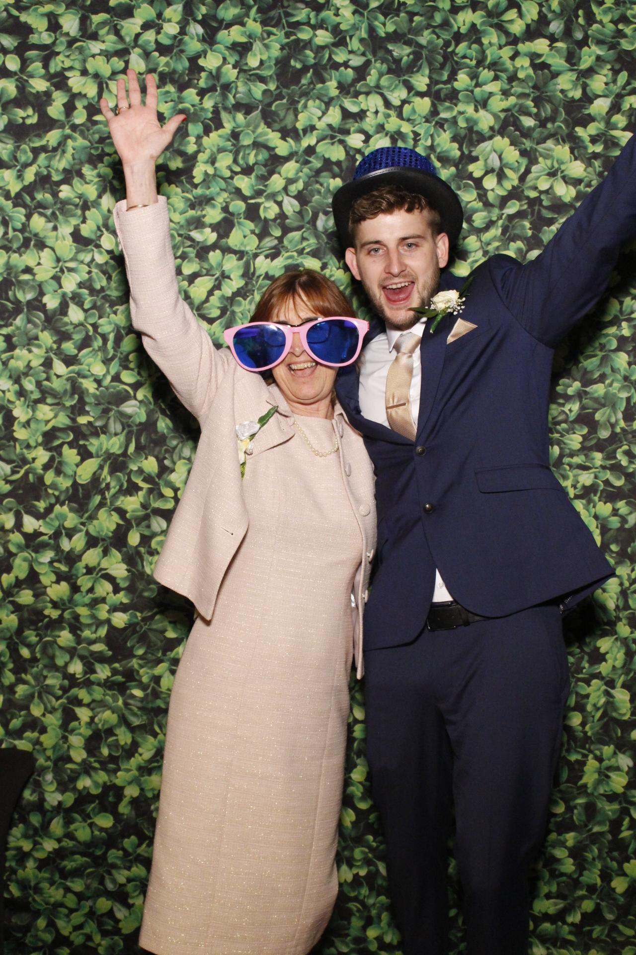 Steve & Harriet's Wedding  | View more photos from the event at gallery.myphotoboothexperience.co.uk/u/MyPhotoBoothExperienceLtd/Steve-Harriets-Wedding