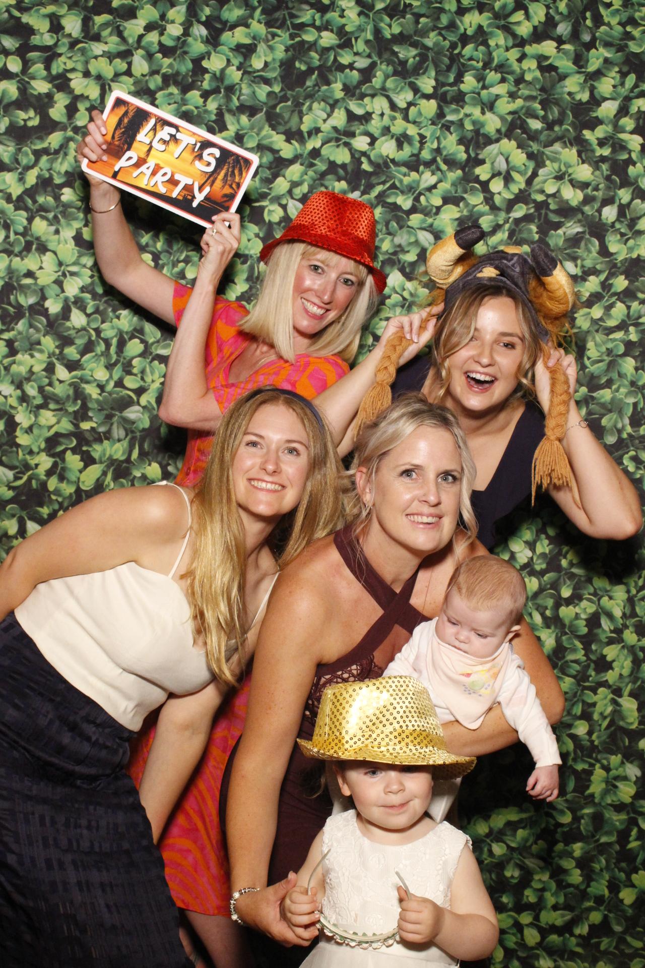 Steve & Harriet's Wedding  | View more photos from the event at gallery.myphotoboothexperience.co.uk/u/MyPhotoBoothExperienceLtd/Steve-Harriets-Wedding
