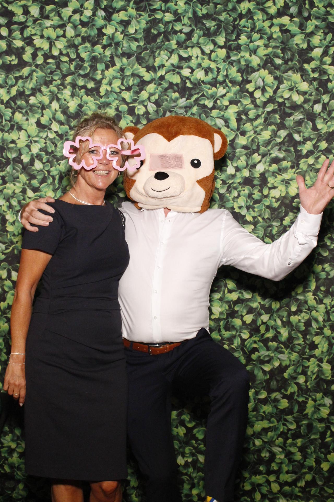 Steve & Harriet's Wedding  | View more photos from the event at gallery.myphotoboothexperience.co.uk/u/MyPhotoBoothExperienceLtd/Steve-Harriets-Wedding