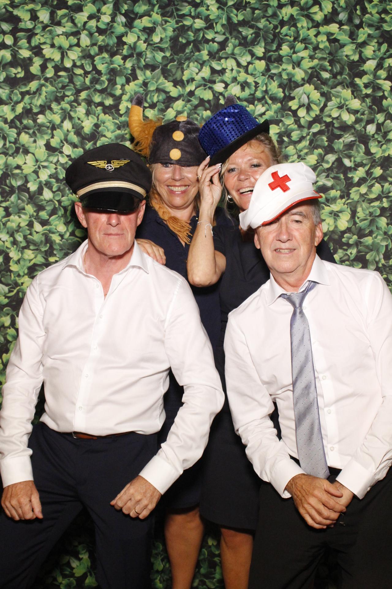Steve & Harriet's Wedding  | View more photos from the event at gallery.myphotoboothexperience.co.uk/u/MyPhotoBoothExperienceLtd/Steve-Harriets-Wedding