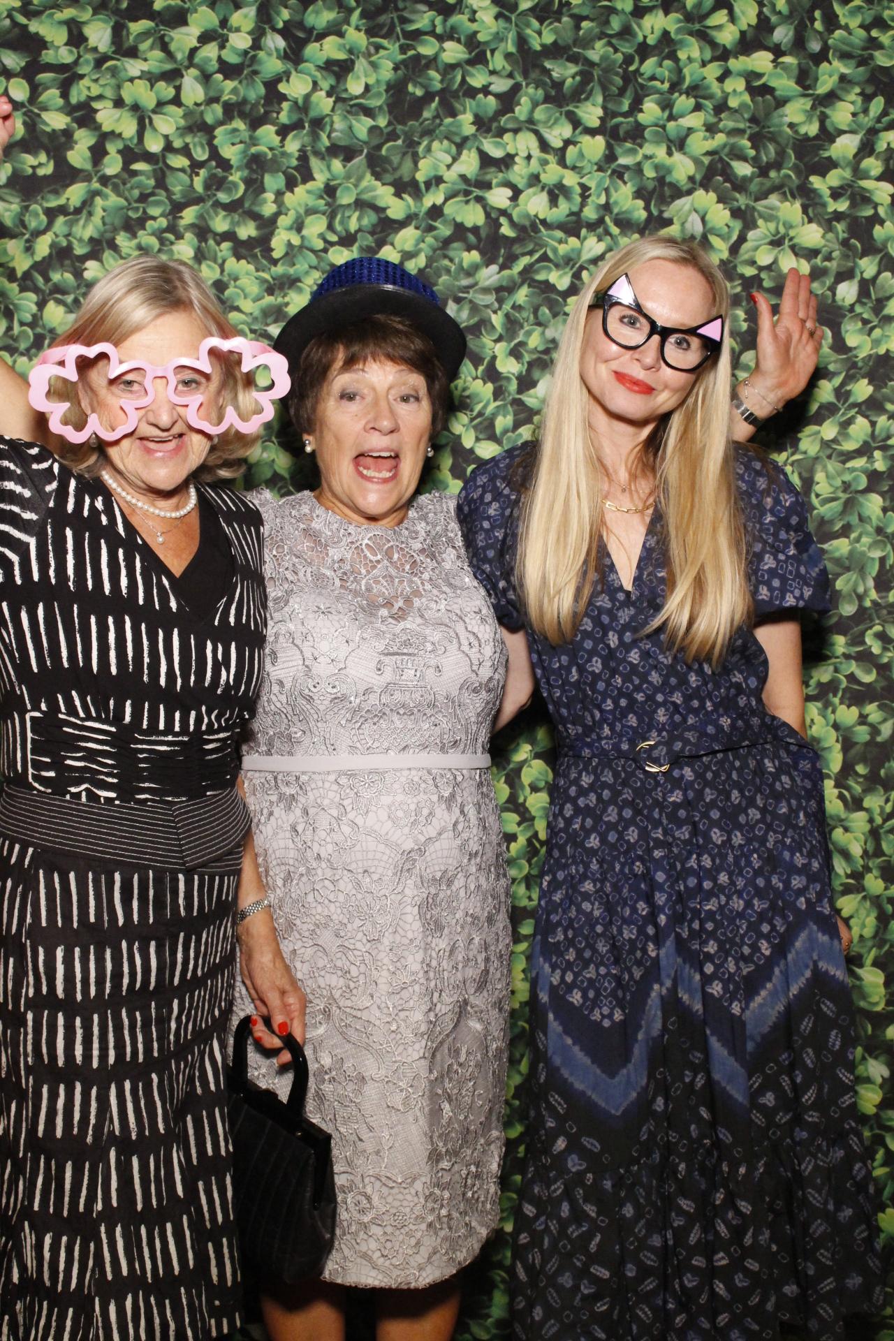 Steve & Harriet's Wedding  | View more photos from the event at gallery.myphotoboothexperience.co.uk/u/MyPhotoBoothExperienceLtd/Steve-Harriets-Wedding