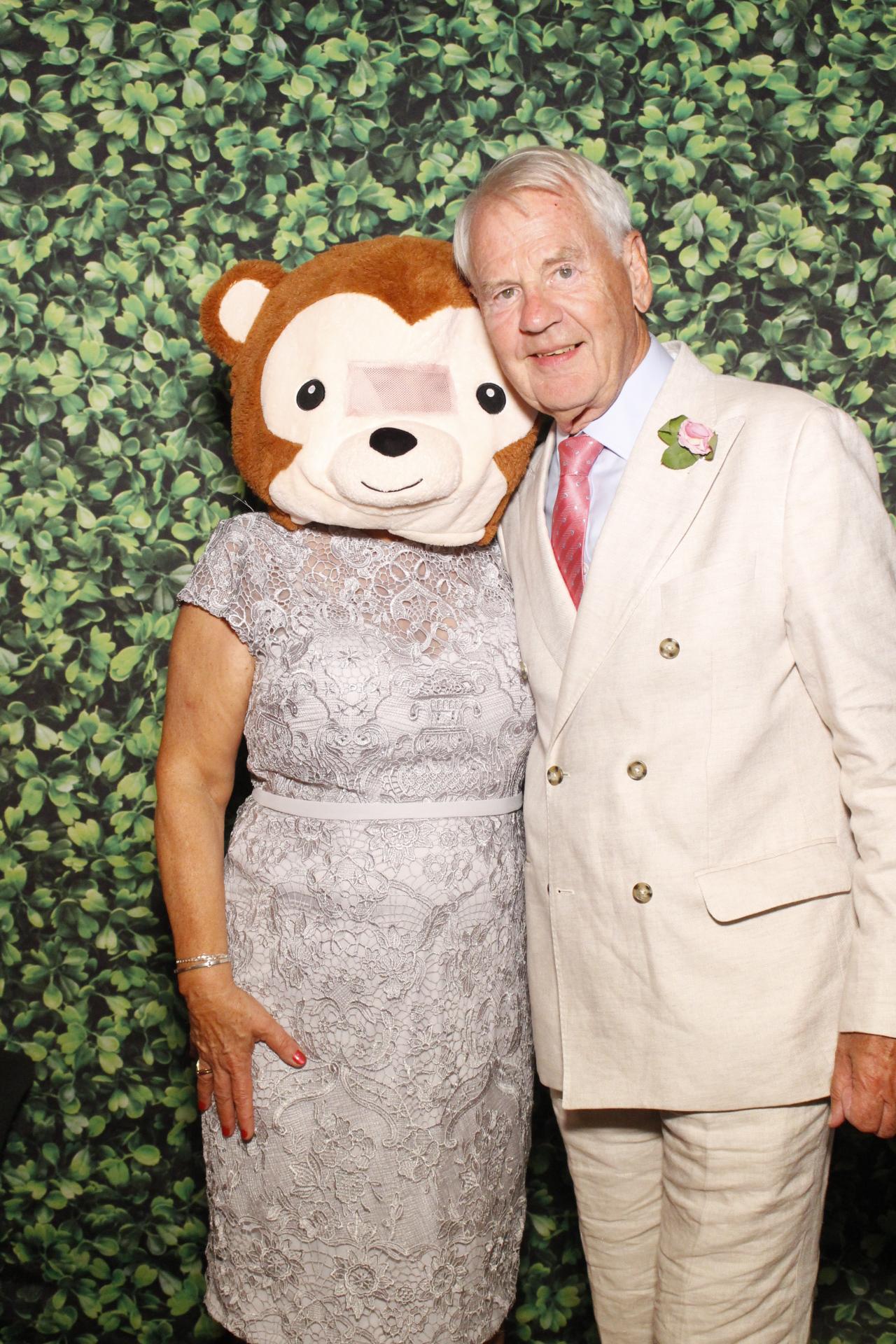 Steve & Harriet's Wedding  | View more photos from the event at gallery.myphotoboothexperience.co.uk/u/MyPhotoBoothExperienceLtd/Steve-Harriets-Wedding
