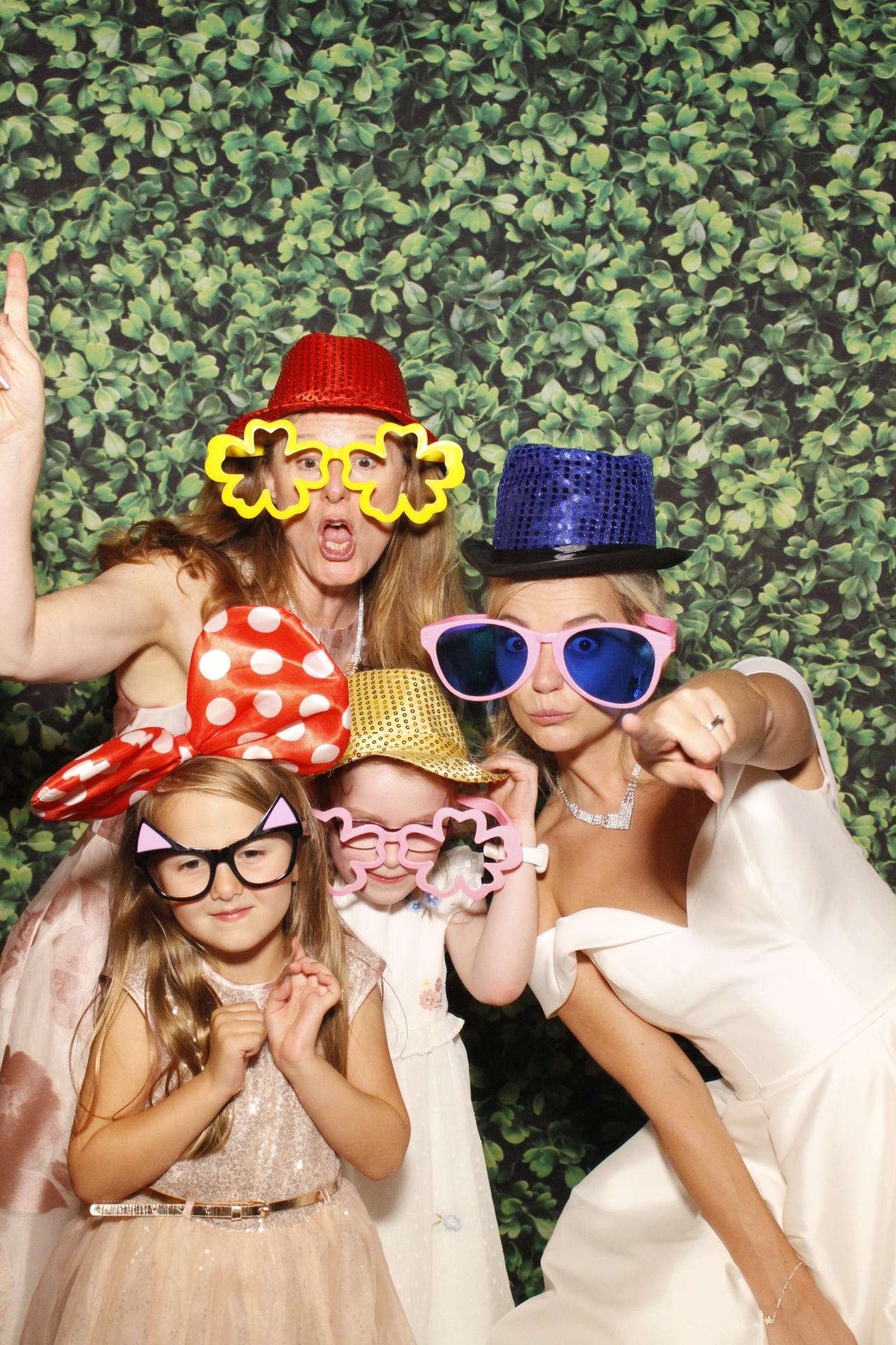 Steve & Harriet's Wedding  | View more photos from the event at gallery.myphotoboothexperience.co.uk/u/MyPhotoBoothExperienceLtd/Steve-Harriets-Wedding