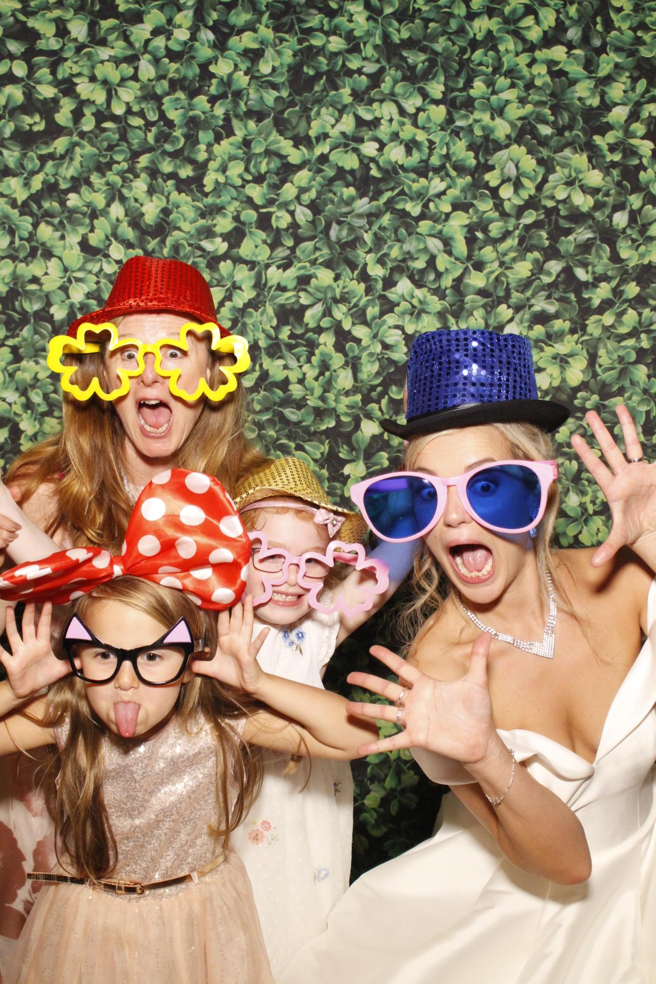 Steve & Harriet's Wedding  | View more photos from the event at gallery.myphotoboothexperience.co.uk/u/MyPhotoBoothExperienceLtd/Steve-Harriets-Wedding