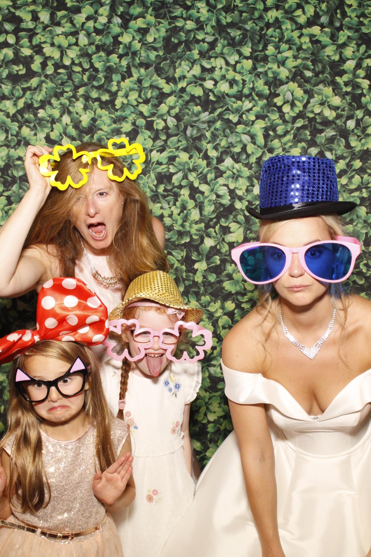 Steve & Harriet's Wedding  | View more photos from the event at gallery.myphotoboothexperience.co.uk/u/MyPhotoBoothExperienceLtd/Steve-Harriets-Wedding