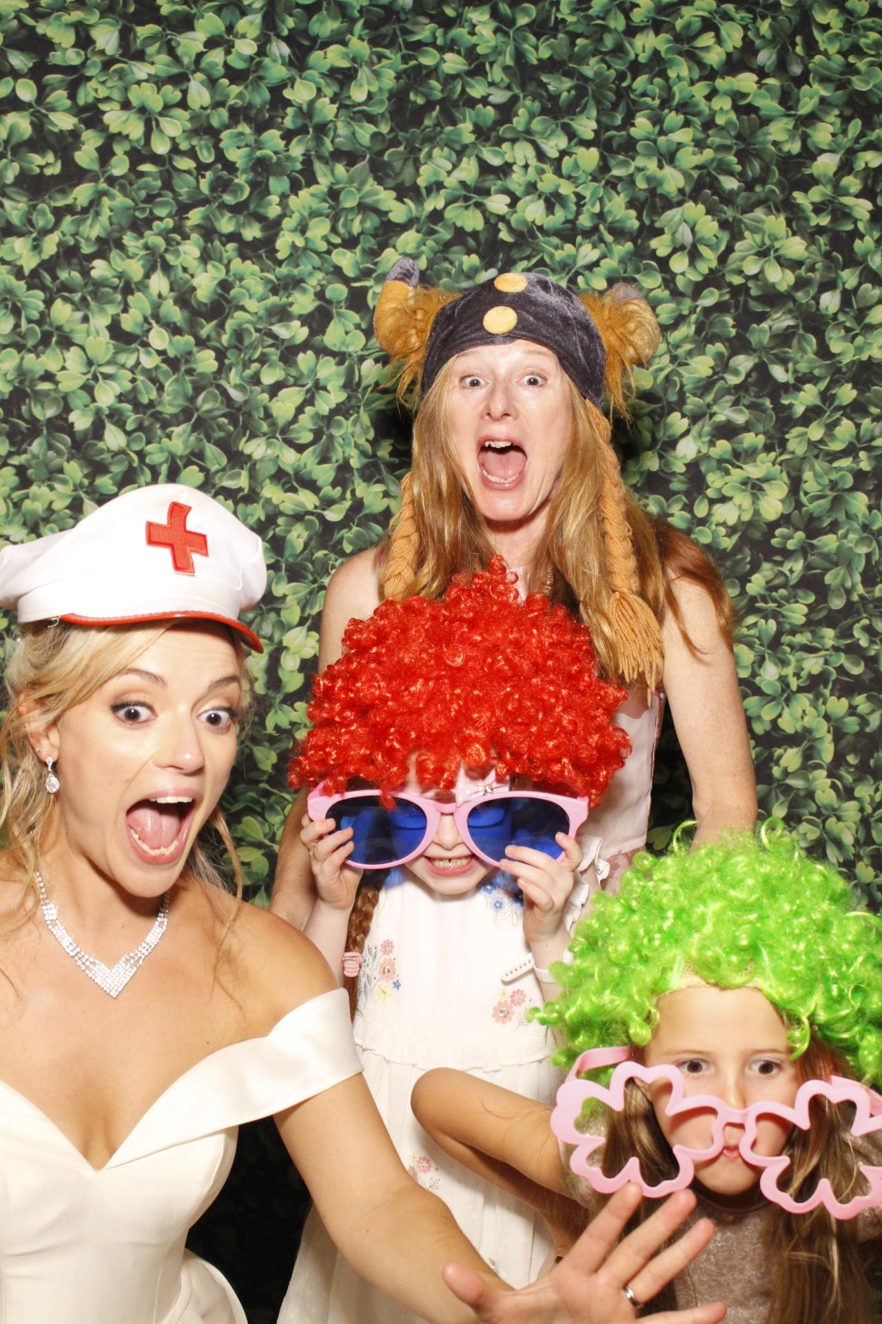 Steve & Harriet's Wedding  | View more photos from the event at gallery.myphotoboothexperience.co.uk/u/MyPhotoBoothExperienceLtd/Steve-Harriets-Wedding