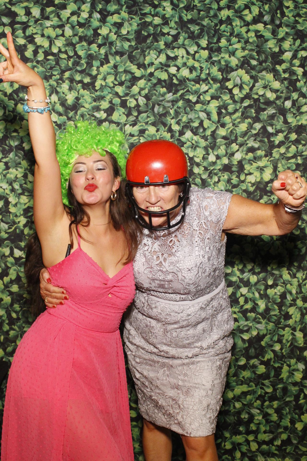 Steve & Harriet's Wedding  | View more photos from the event at gallery.myphotoboothexperience.co.uk/u/MyPhotoBoothExperienceLtd/Steve-Harriets-Wedding
