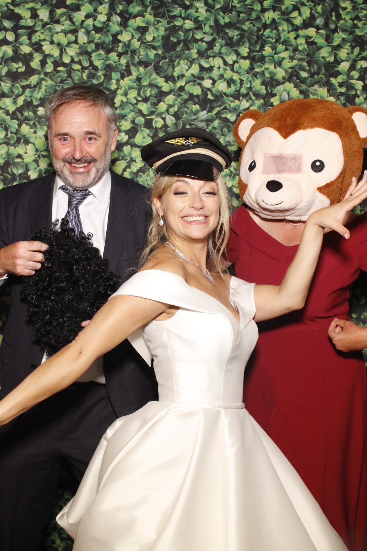 Steve & Harriet's Wedding  | View more photos from the event at gallery.myphotoboothexperience.co.uk/u/MyPhotoBoothExperienceLtd/Steve-Harriets-Wedding