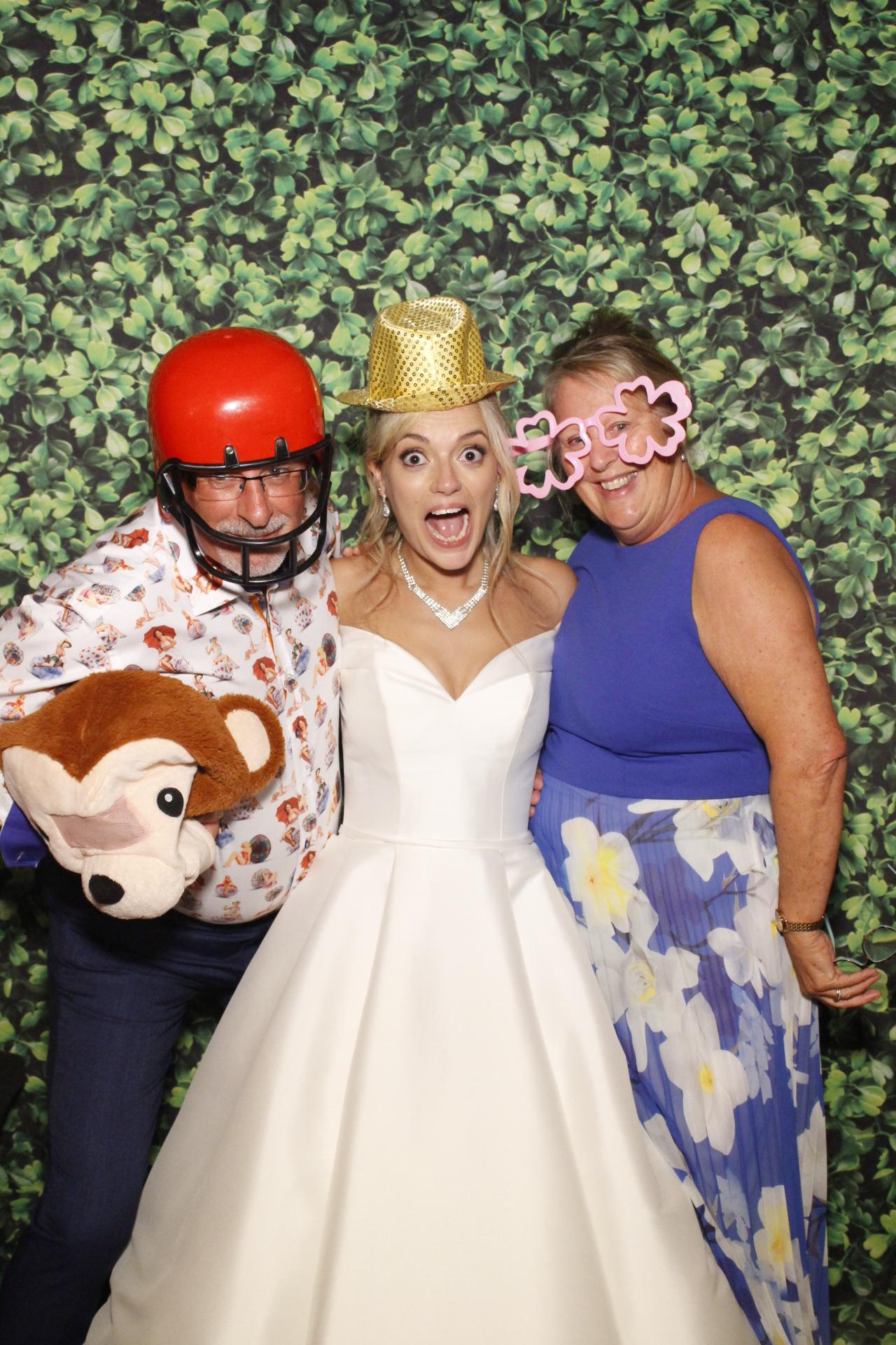 Steve & Harriet's Wedding  | View more photos from the event at gallery.myphotoboothexperience.co.uk/u/MyPhotoBoothExperienceLtd/Steve-Harriets-Wedding