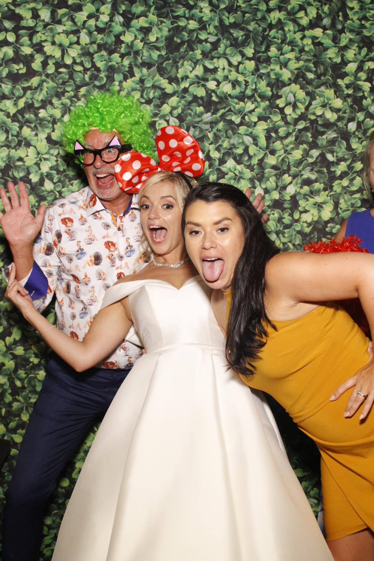 Steve & Harriet's Wedding  | View more photos from the event at gallery.myphotoboothexperience.co.uk/u/MyPhotoBoothExperienceLtd/Steve-Harriets-Wedding