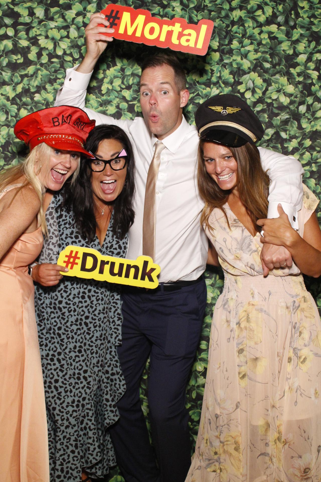 Steve & Harriet's Wedding  | View more photos from the event at gallery.myphotoboothexperience.co.uk/u/MyPhotoBoothExperienceLtd/Steve-Harriets-Wedding