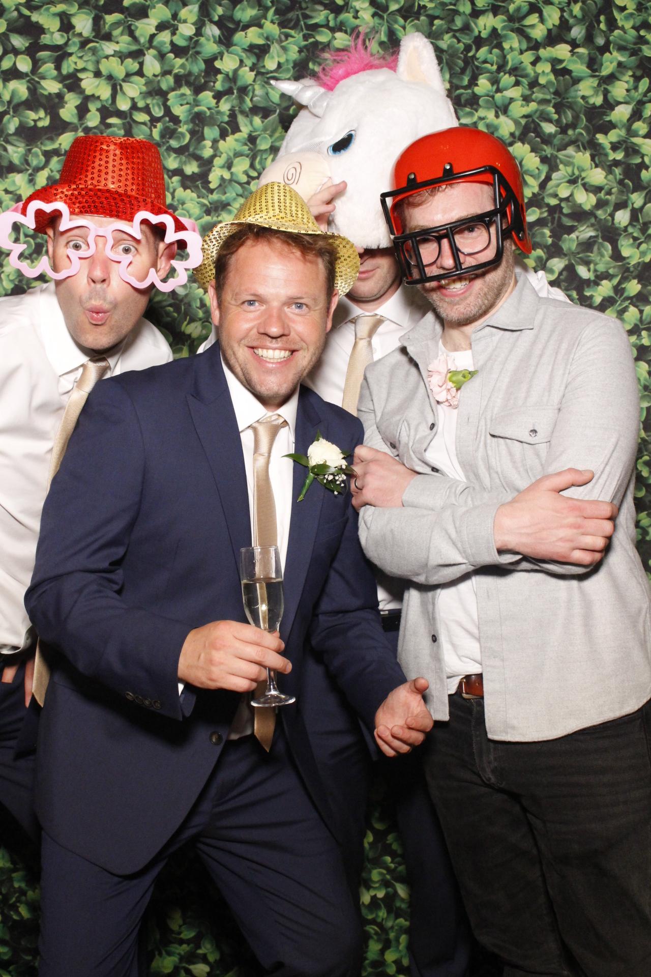 Steve & Harriet's Wedding  | View more photos from the event at gallery.myphotoboothexperience.co.uk/u/MyPhotoBoothExperienceLtd/Steve-Harriets-Wedding