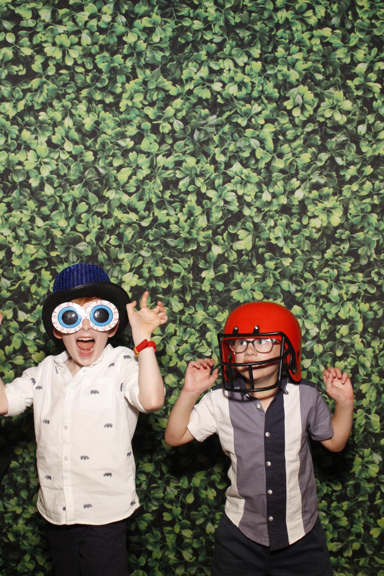 Steve & Harriet's Wedding  | View more photos from the event at gallery.myphotoboothexperience.co.uk/u/MyPhotoBoothExperienceLtd/Steve-Harriets-Wedding