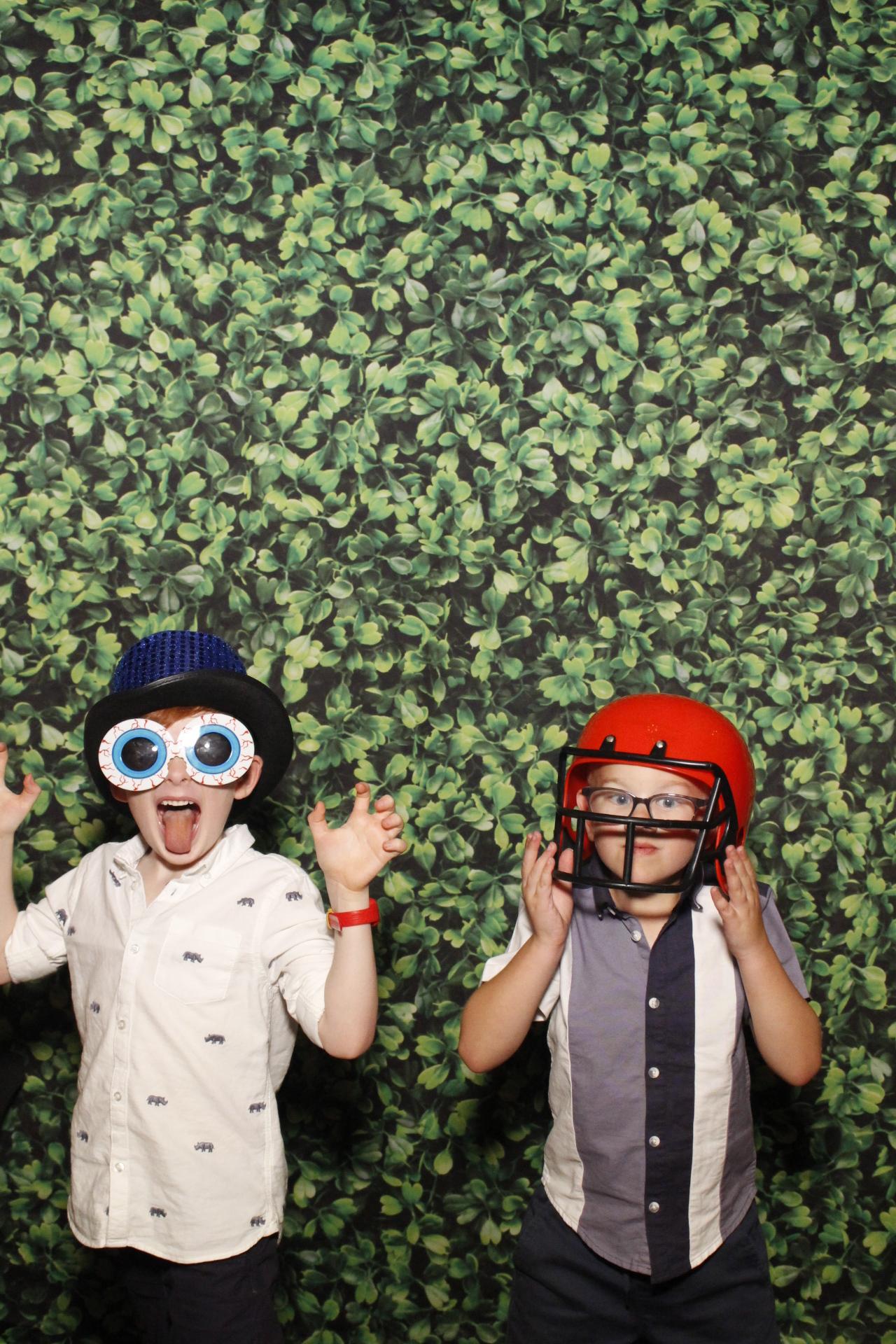 Steve & Harriet's Wedding  | View more photos from the event at gallery.myphotoboothexperience.co.uk/u/MyPhotoBoothExperienceLtd/Steve-Harriets-Wedding