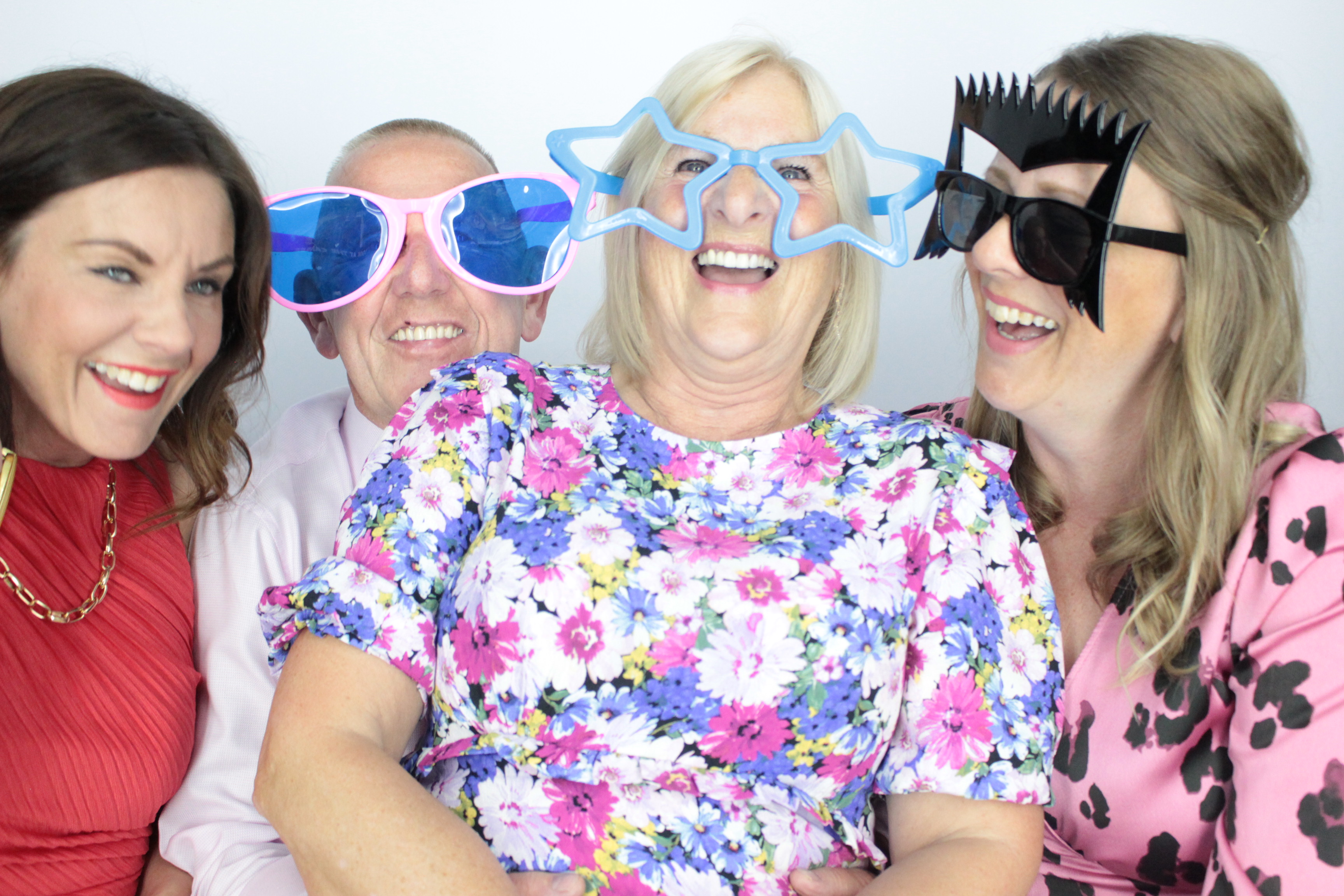 Thomas & brittany's Wedding  | View more photos from the event at gallery.myphotoboothexperience.co.uk/u/MyPhotoBoothExperienceLtd/Thomas-brittanys-Wedding