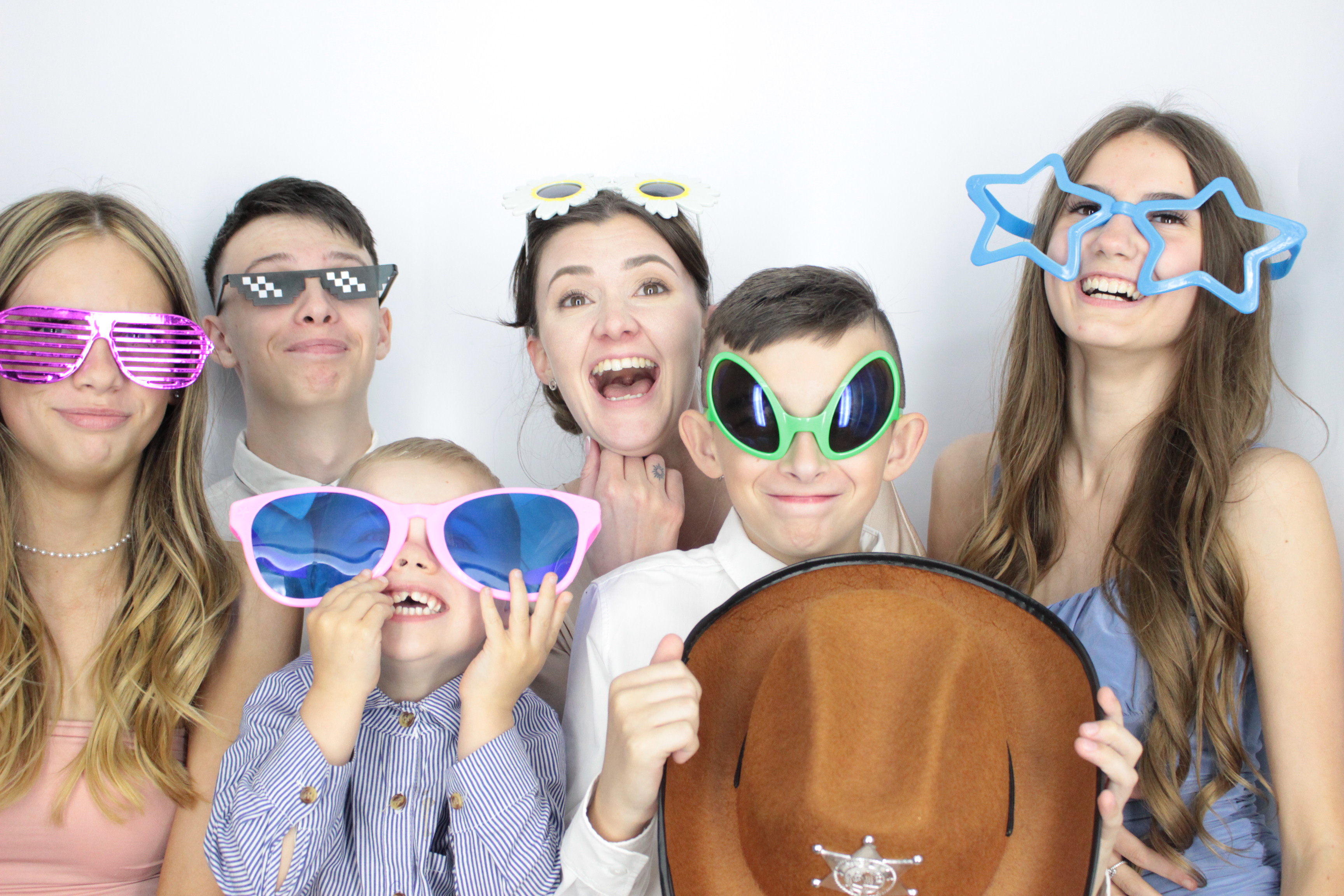Thomas & brittany's Wedding  | View more photos from the event at gallery.myphotoboothexperience.co.uk/u/MyPhotoBoothExperienceLtd/Thomas-brittanys-Wedding
