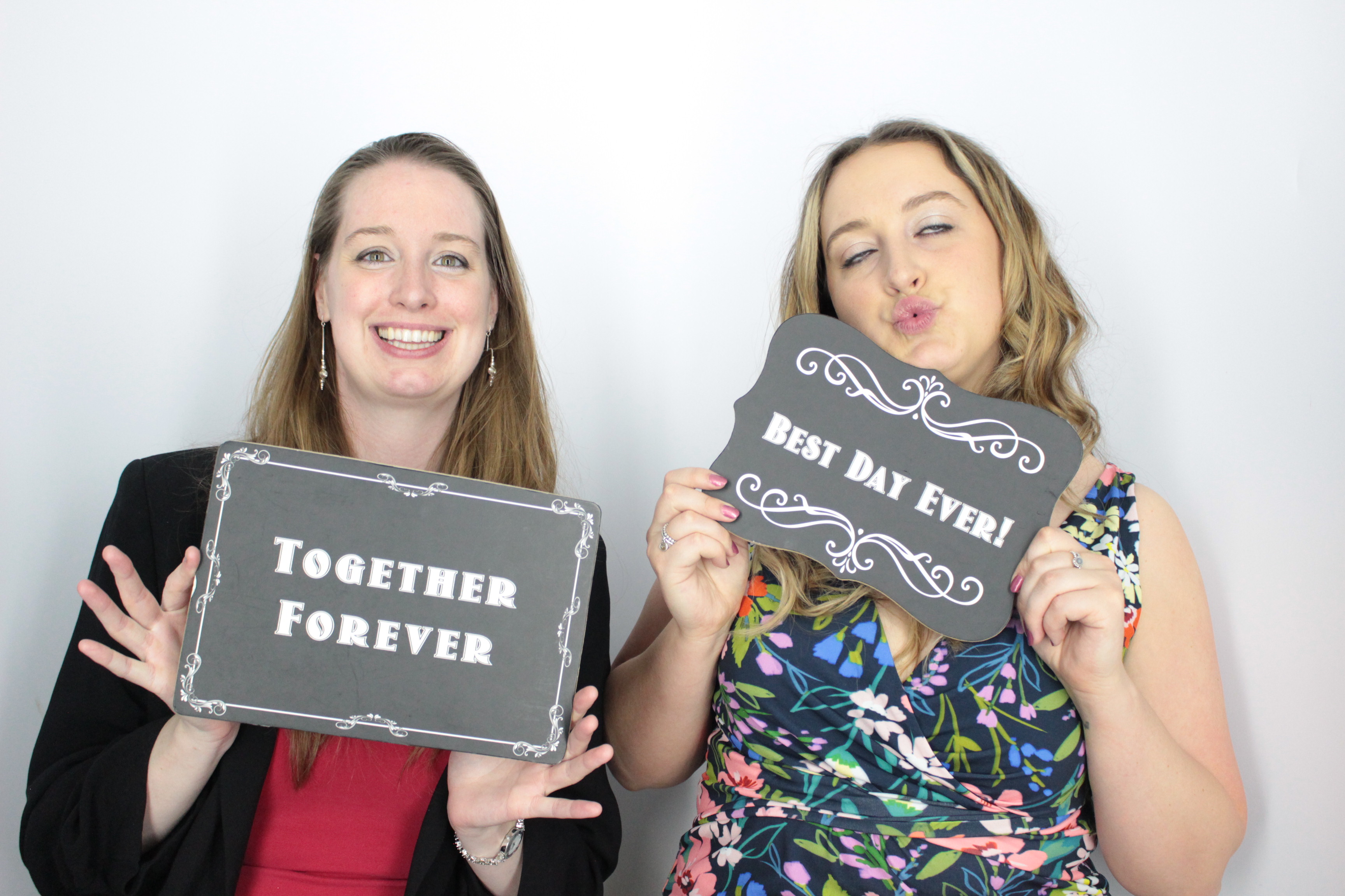 Thomas & brittany's Wedding  | View more photos from the event at gallery.myphotoboothexperience.co.uk/u/MyPhotoBoothExperienceLtd/Thomas-brittanys-Wedding