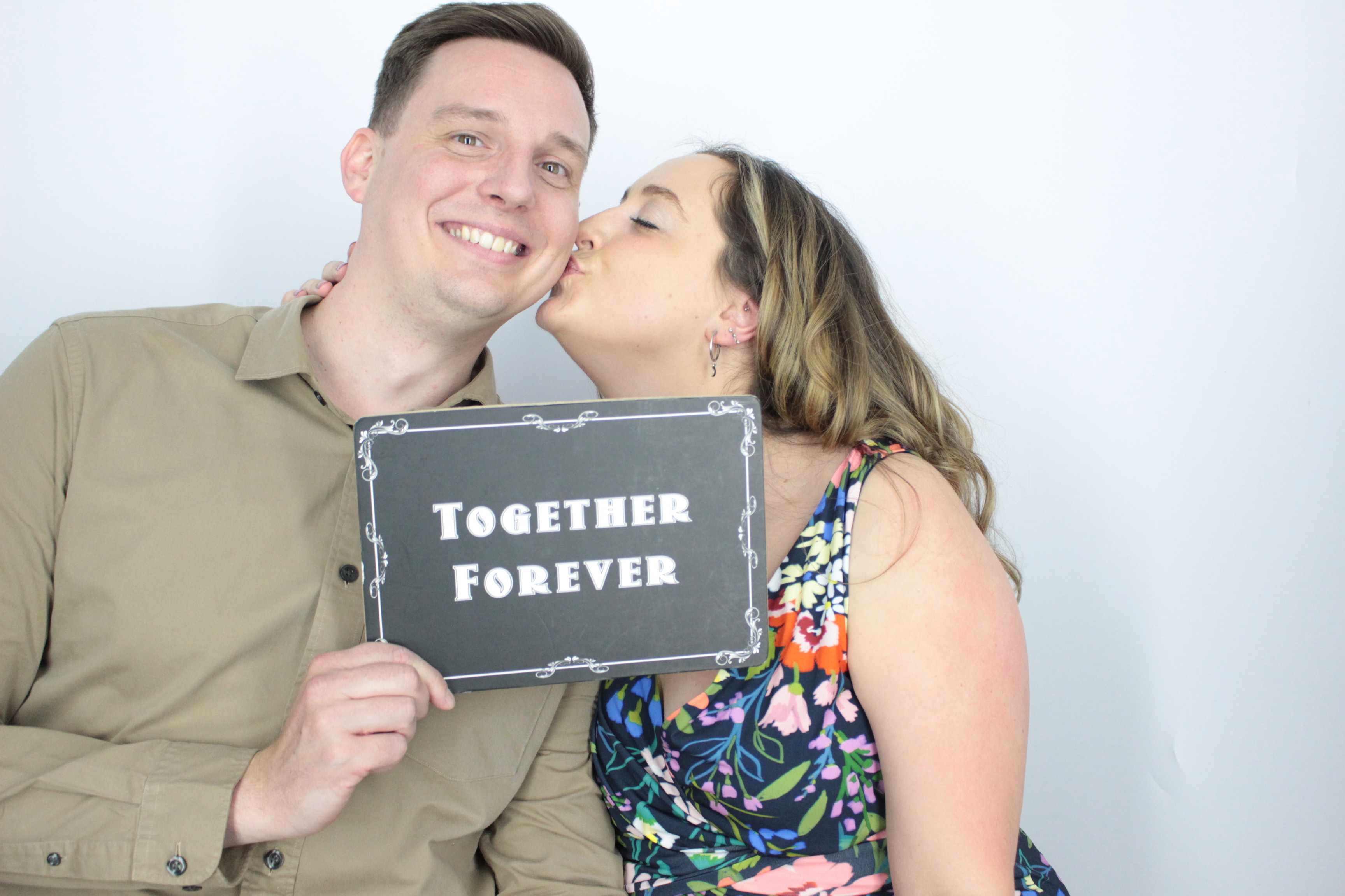 Thomas & brittany's Wedding  | View more photos from the event at gallery.myphotoboothexperience.co.uk/u/MyPhotoBoothExperienceLtd/Thomas-brittanys-Wedding