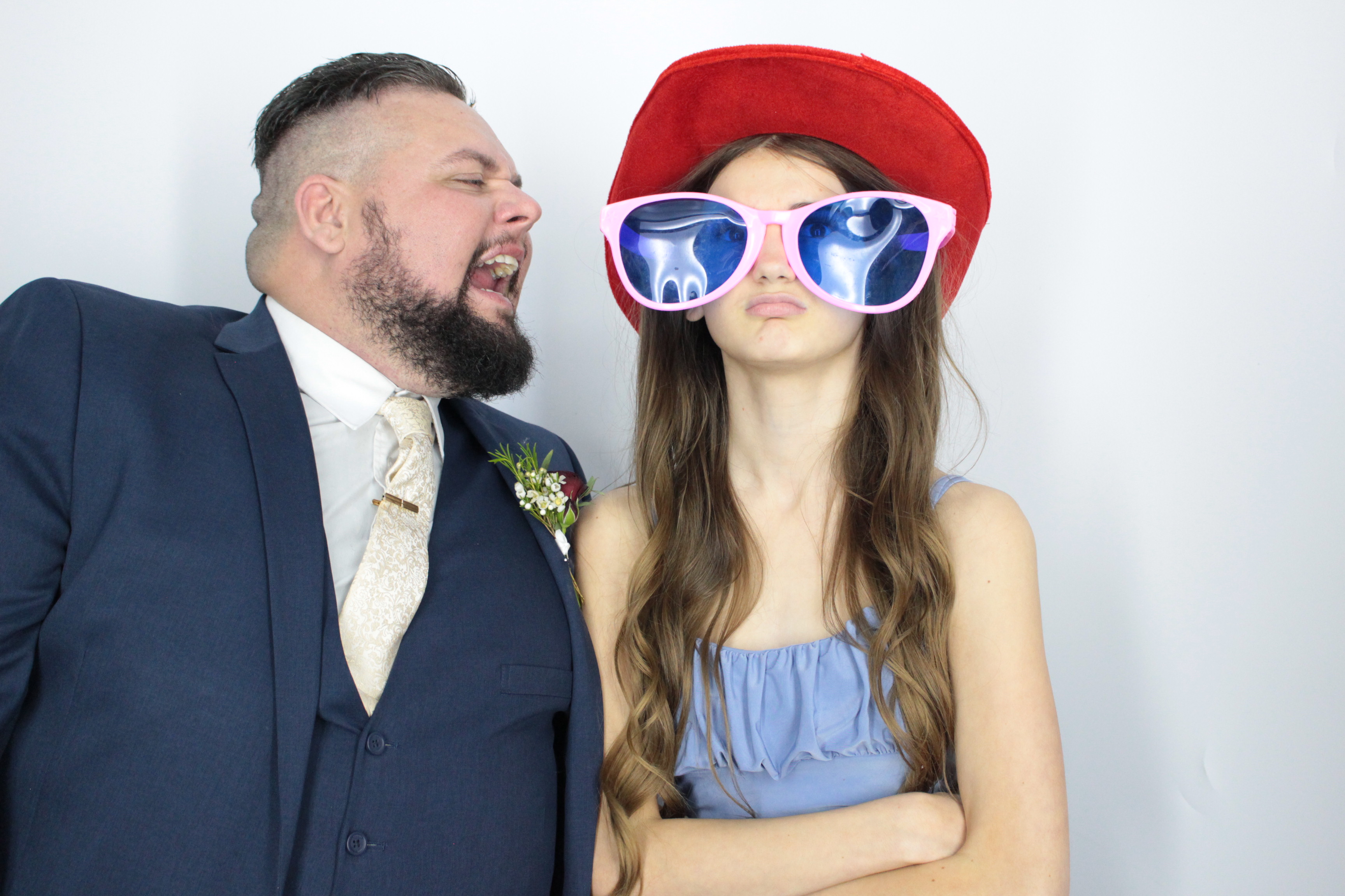 Thomas & brittany's Wedding  | View more photos from the event at gallery.myphotoboothexperience.co.uk/u/MyPhotoBoothExperienceLtd/Thomas-brittanys-Wedding