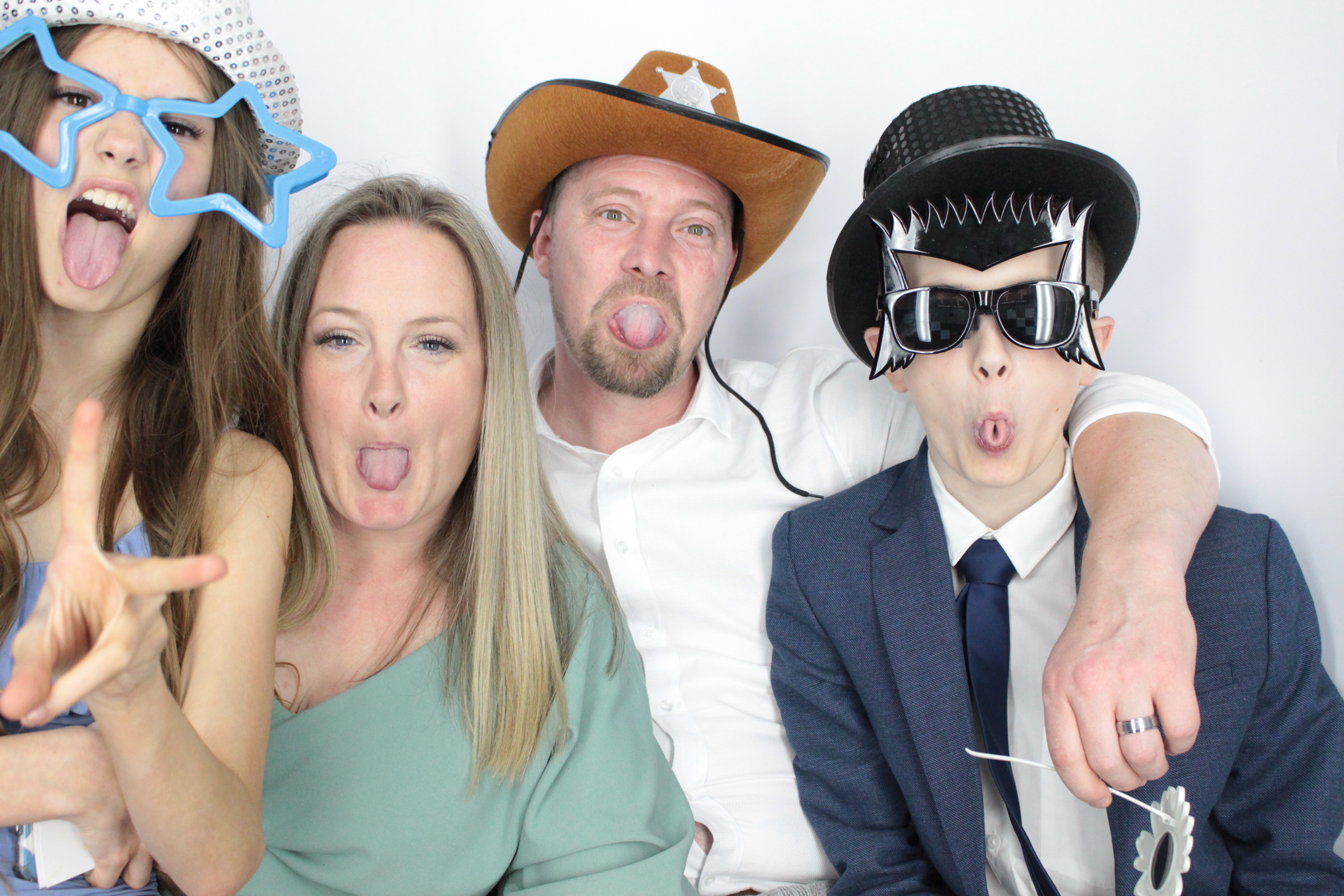 Thomas & brittany's Wedding  | View more photos from the event at gallery.myphotoboothexperience.co.uk/u/MyPhotoBoothExperienceLtd/Thomas-brittanys-Wedding